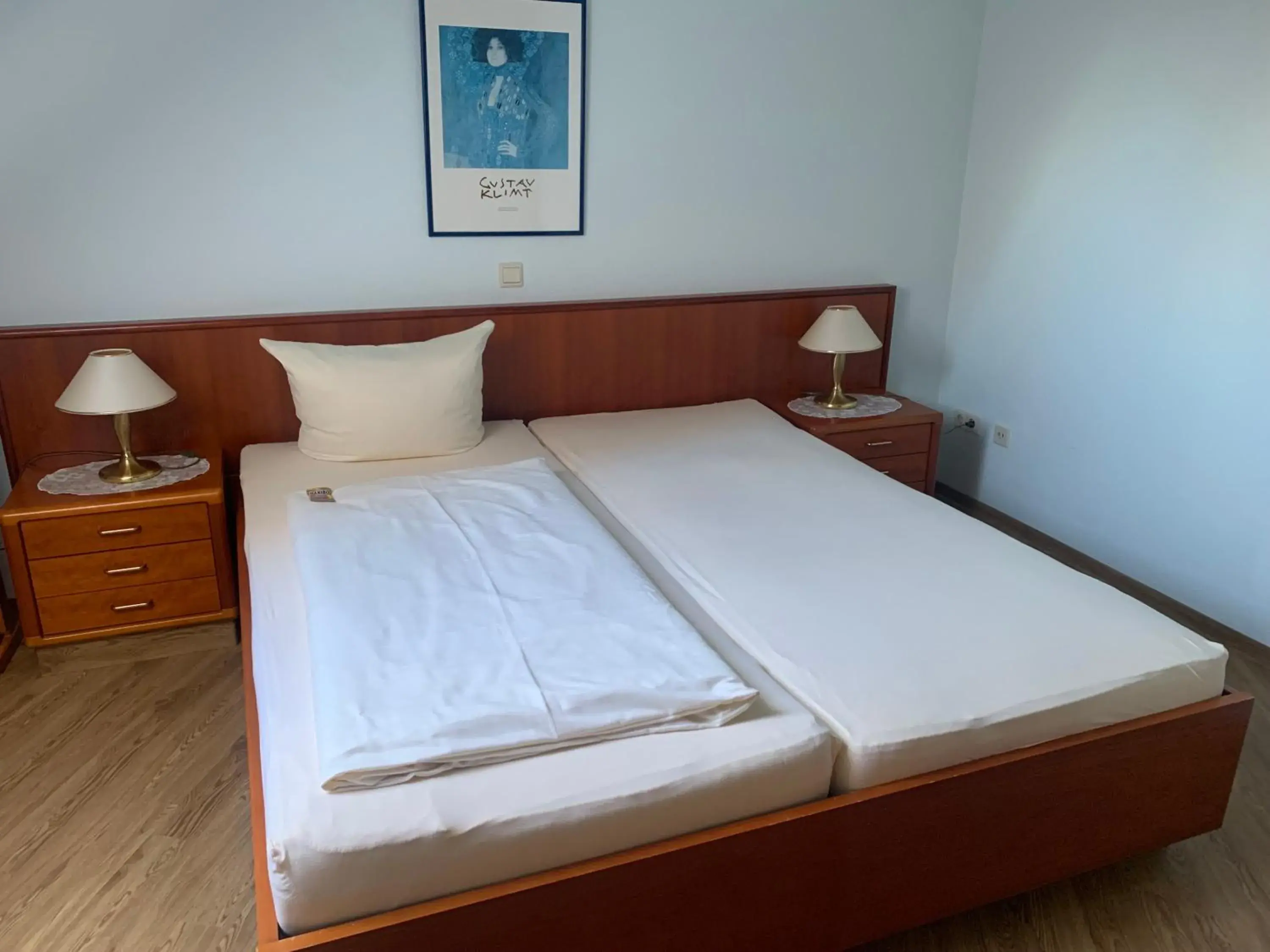 Suite - single occupancy in Hotel Flora Suite - single occupancy in Hotel Flora