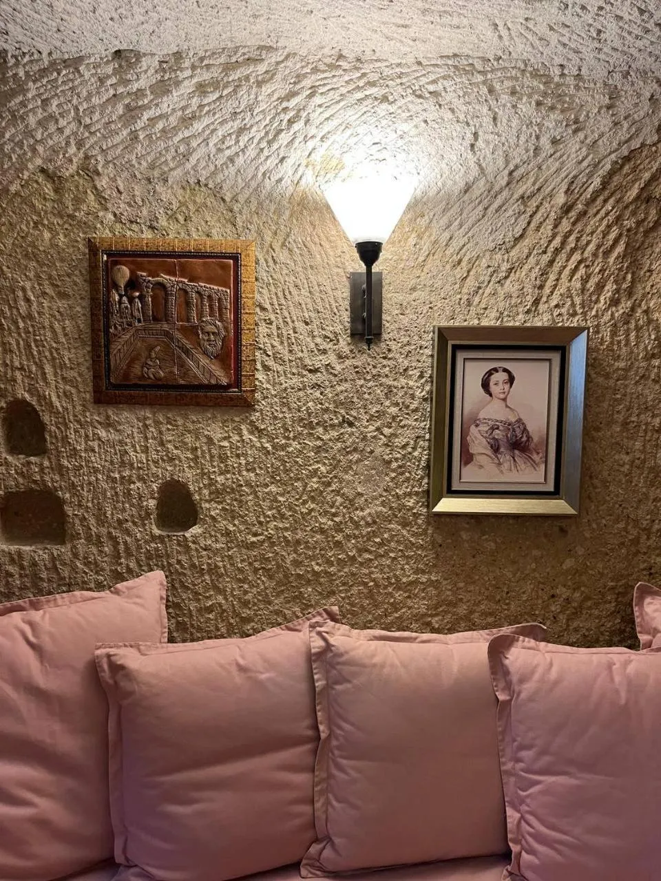 Kayhan Cave Villa