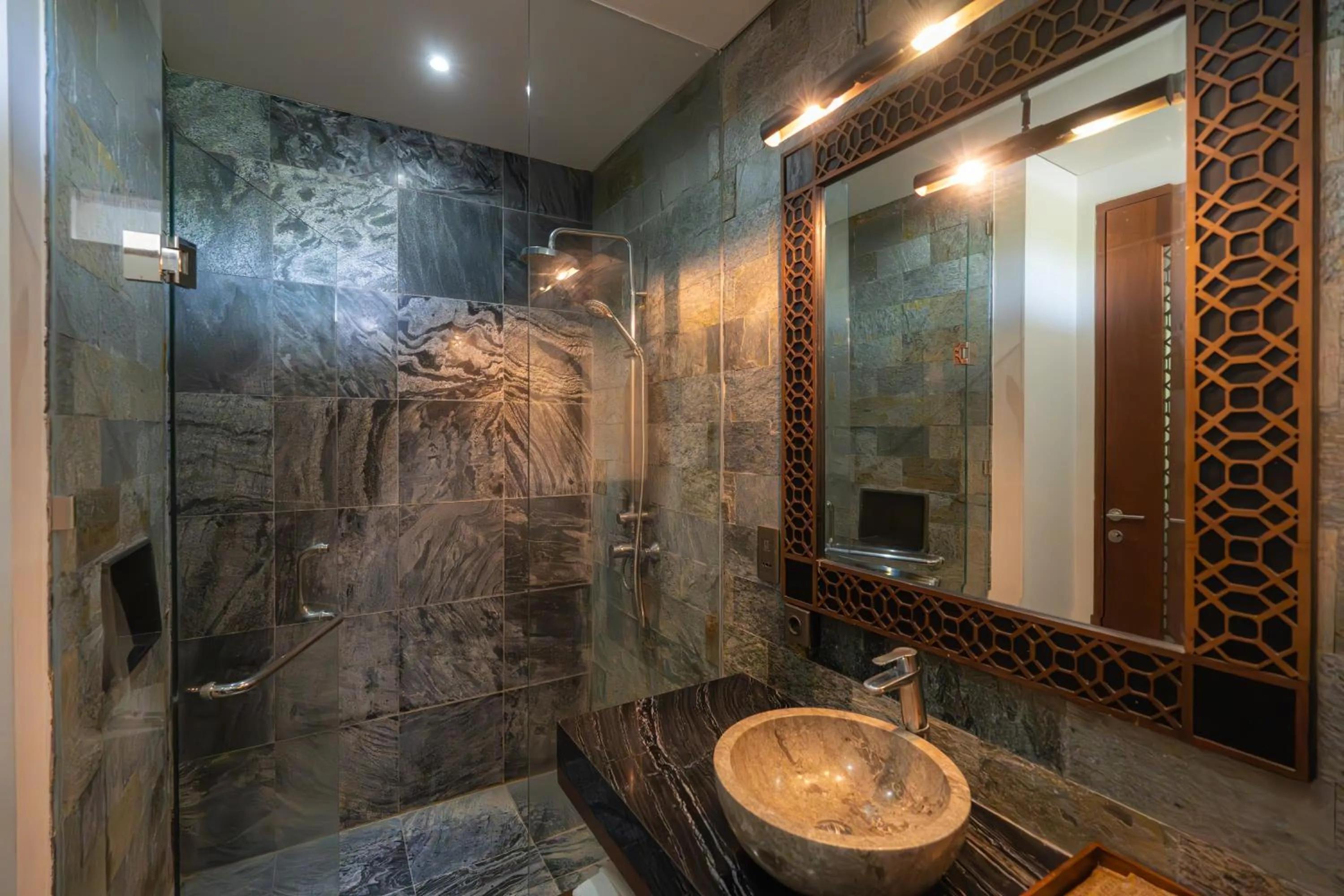 Bathroom in Akana Boutique Hotel