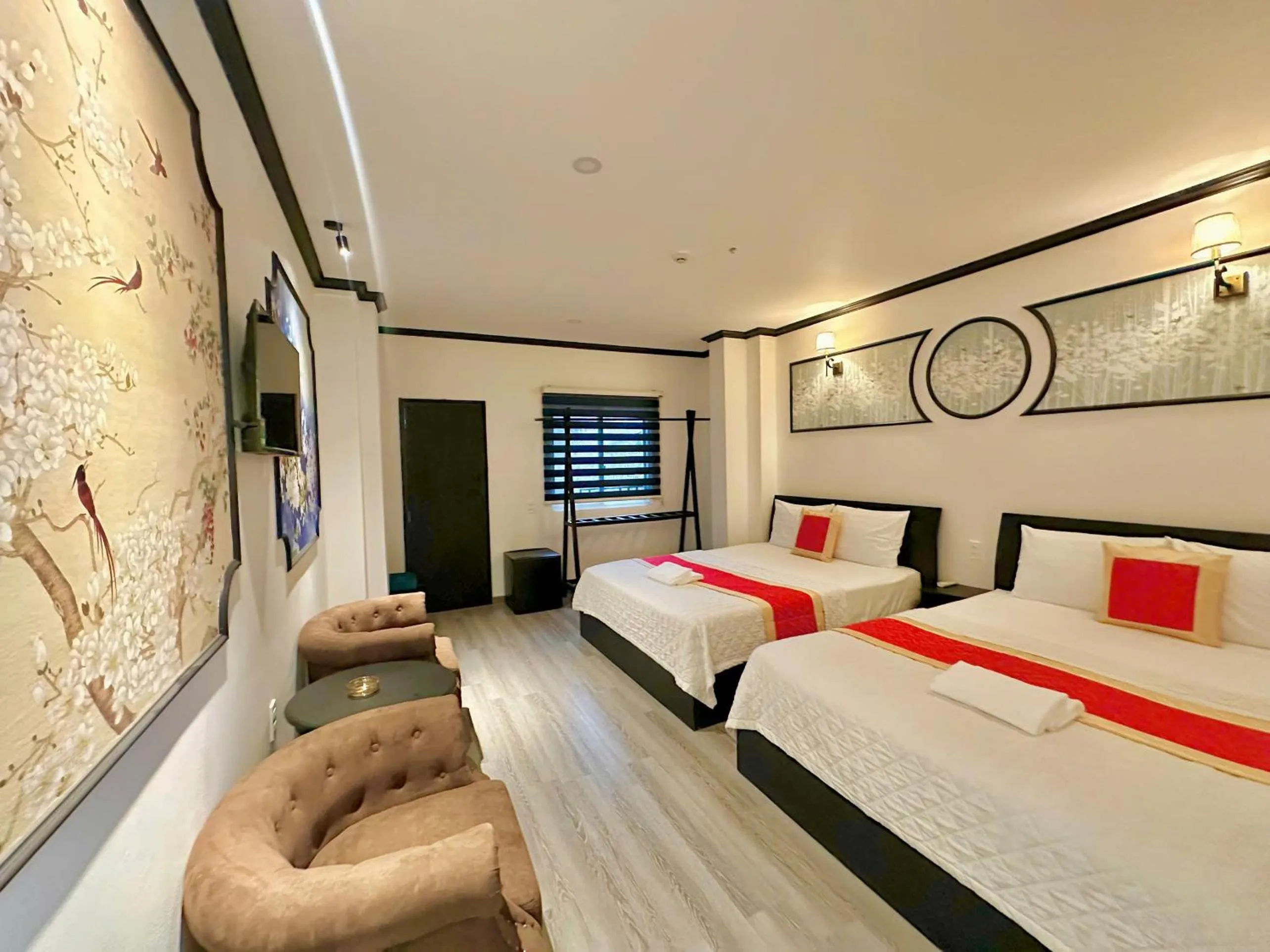 Bed in Phu Gia Hotel 193 Nguyen Thai Hoc