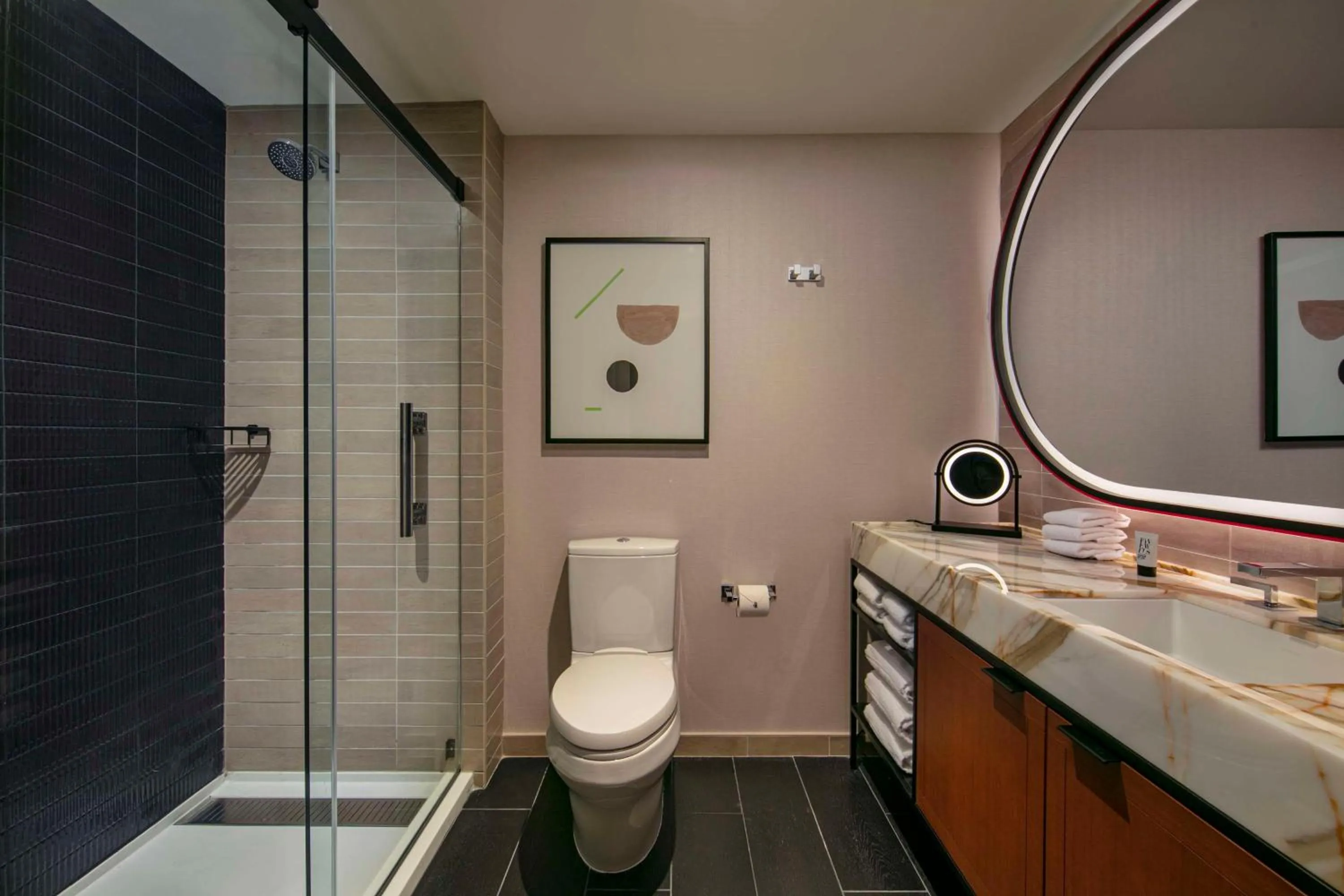 Bathroom in theWit Chicago, a Hilton Hotel