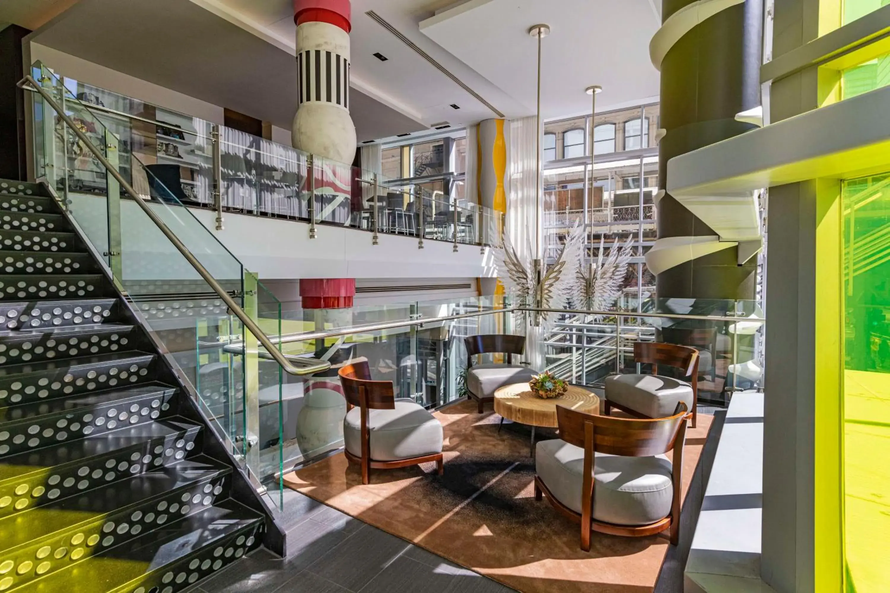 Property building in theWit Chicago, a Hilton Hotel Property building in theWit Chicago, a Hilton Hotel