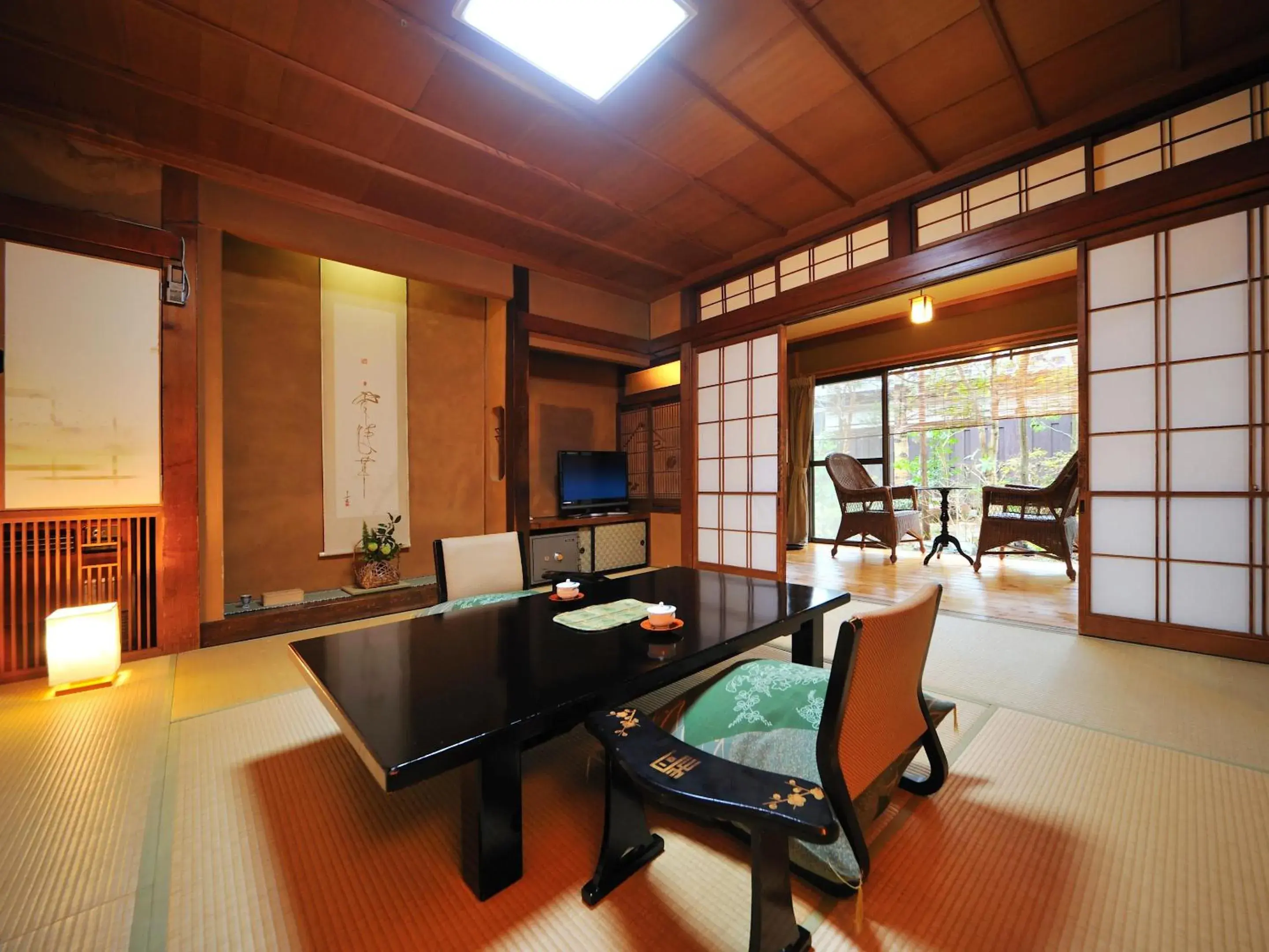 Photo of the whole room in Hanakanzashi Photo of the whole room in Hanakanzashi