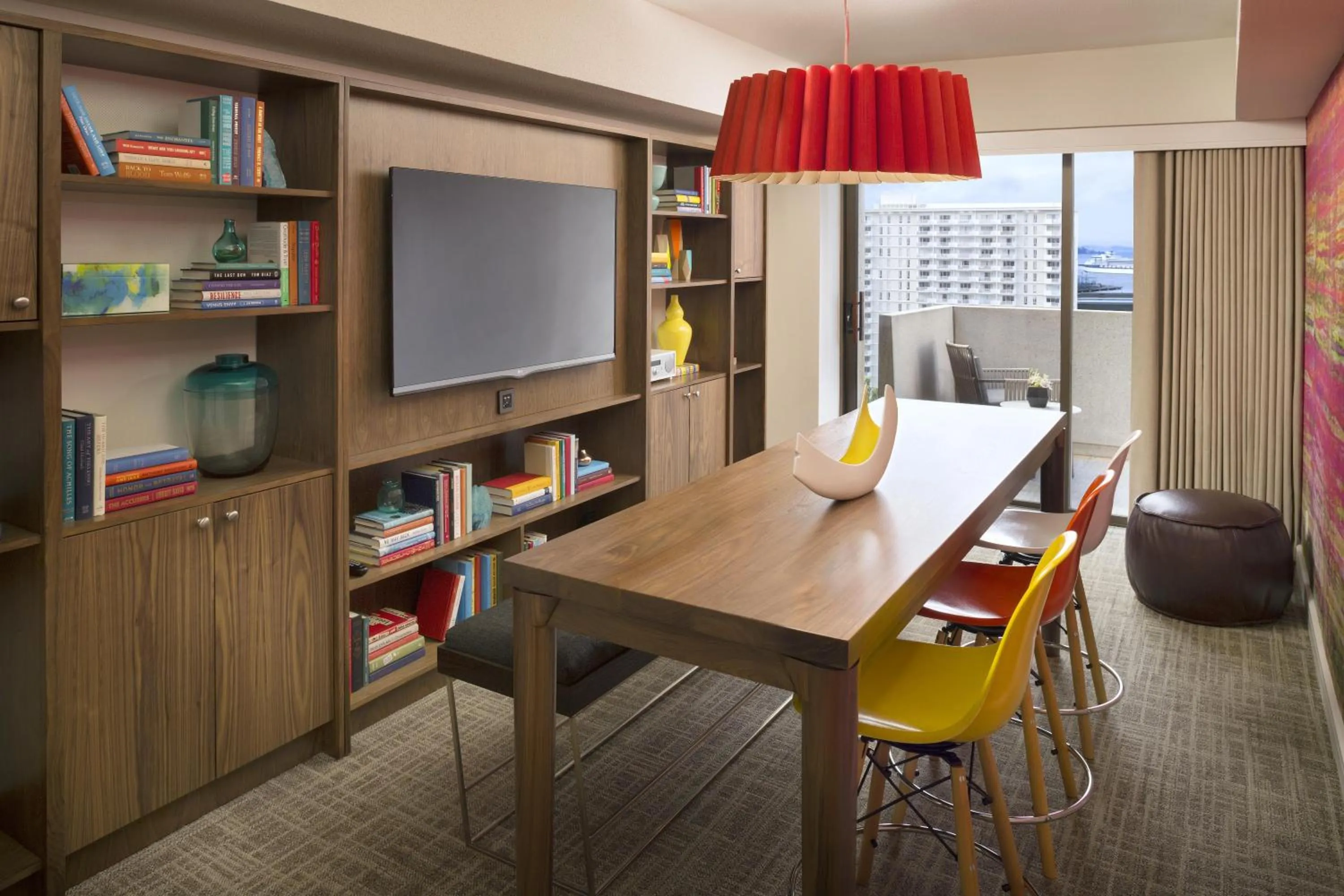 Photo of the whole room in Hyatt Regency San Francisco