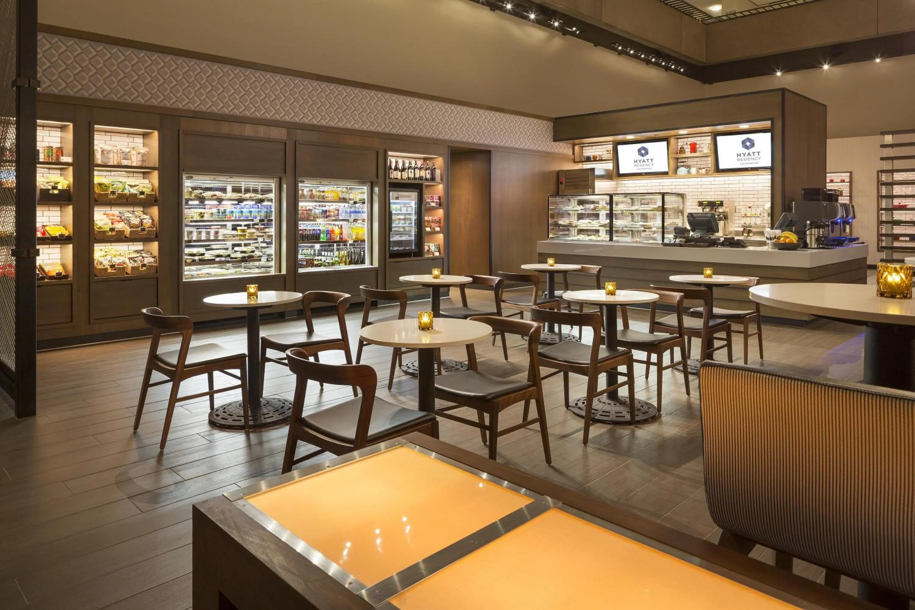 Restaurant/places to eat in Hyatt Regency San Francisco