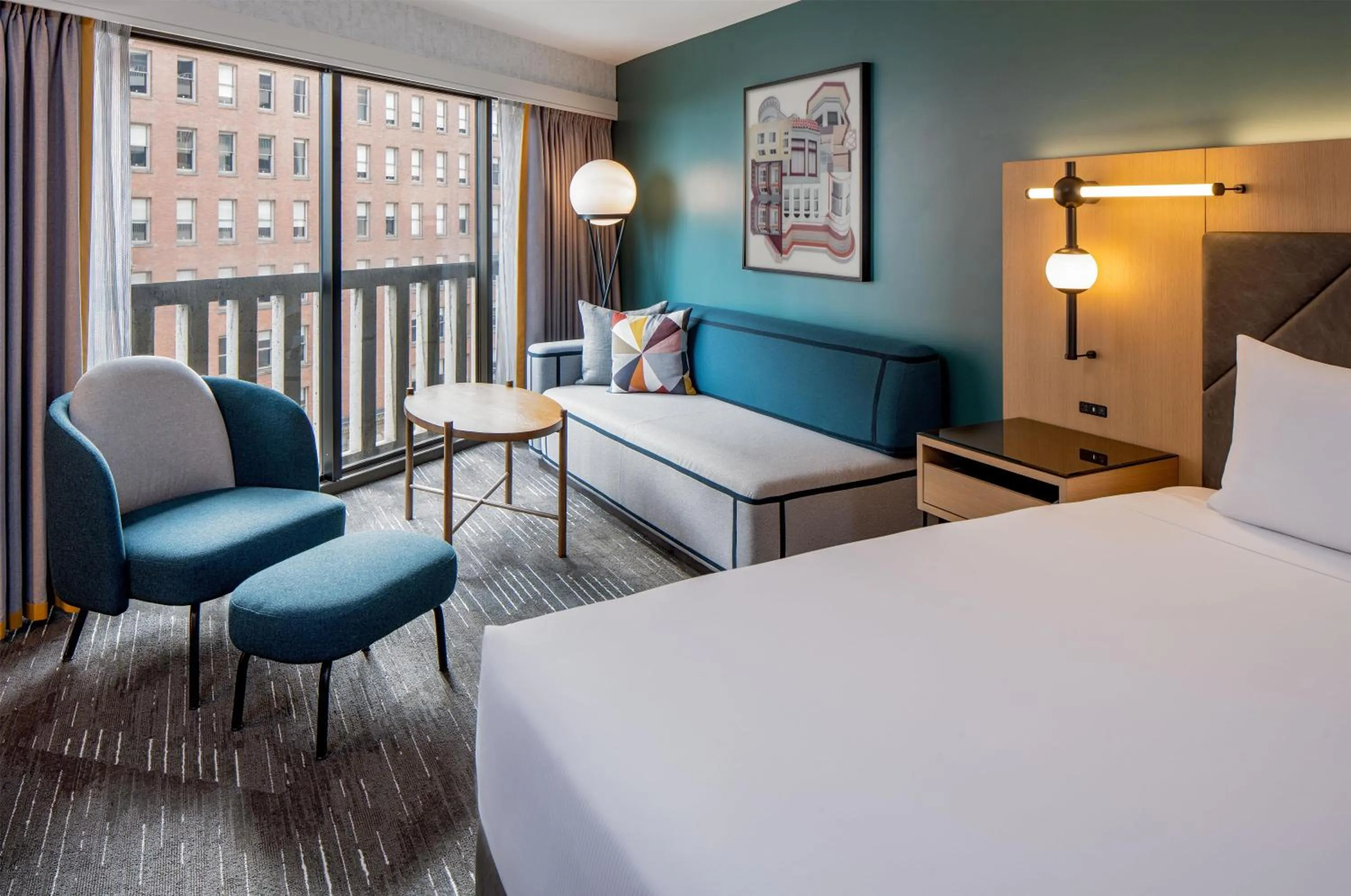 Bedroom, Bed in Hyatt Regency San Francisco