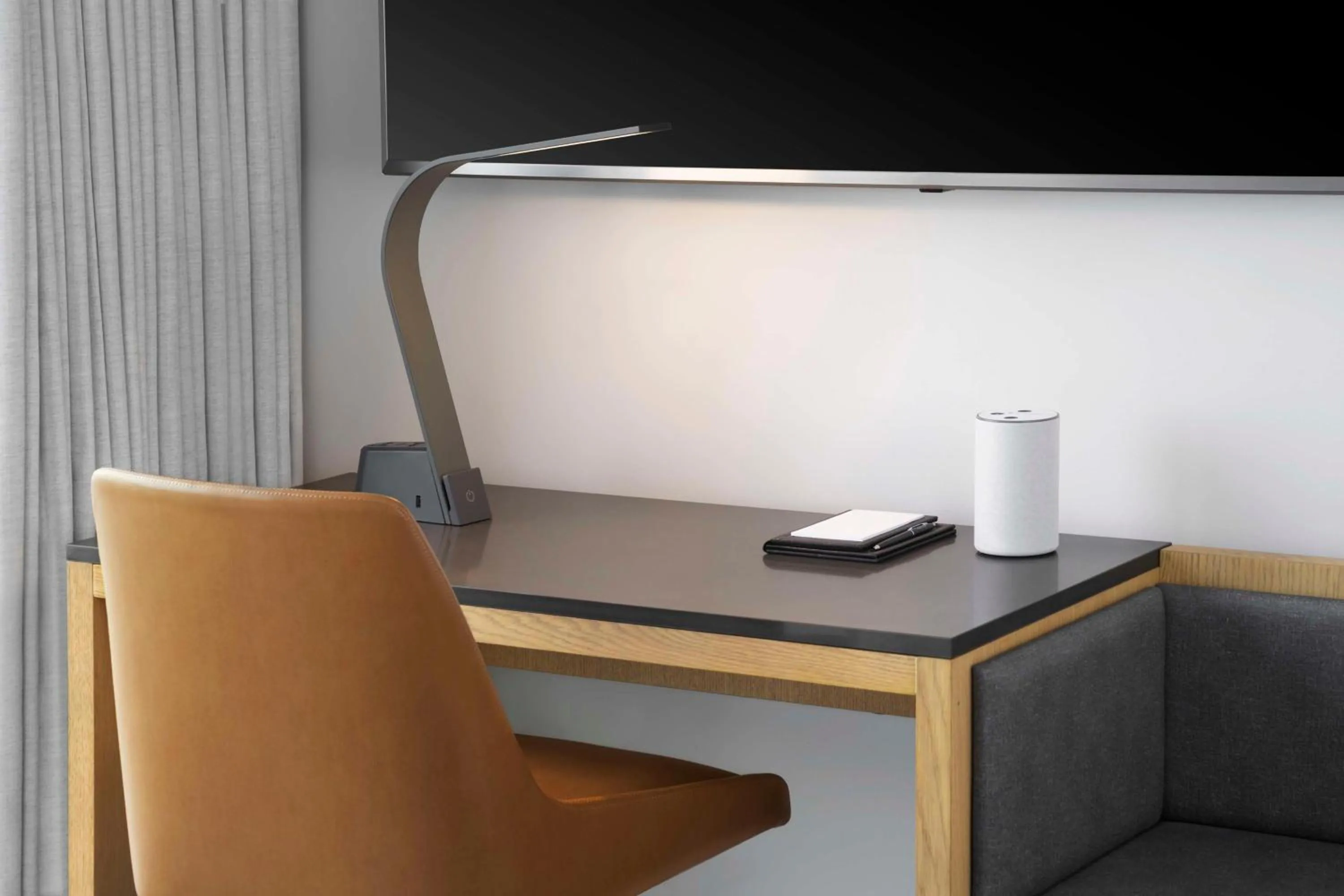 Bedroom in Hyatt Regency San Francisco