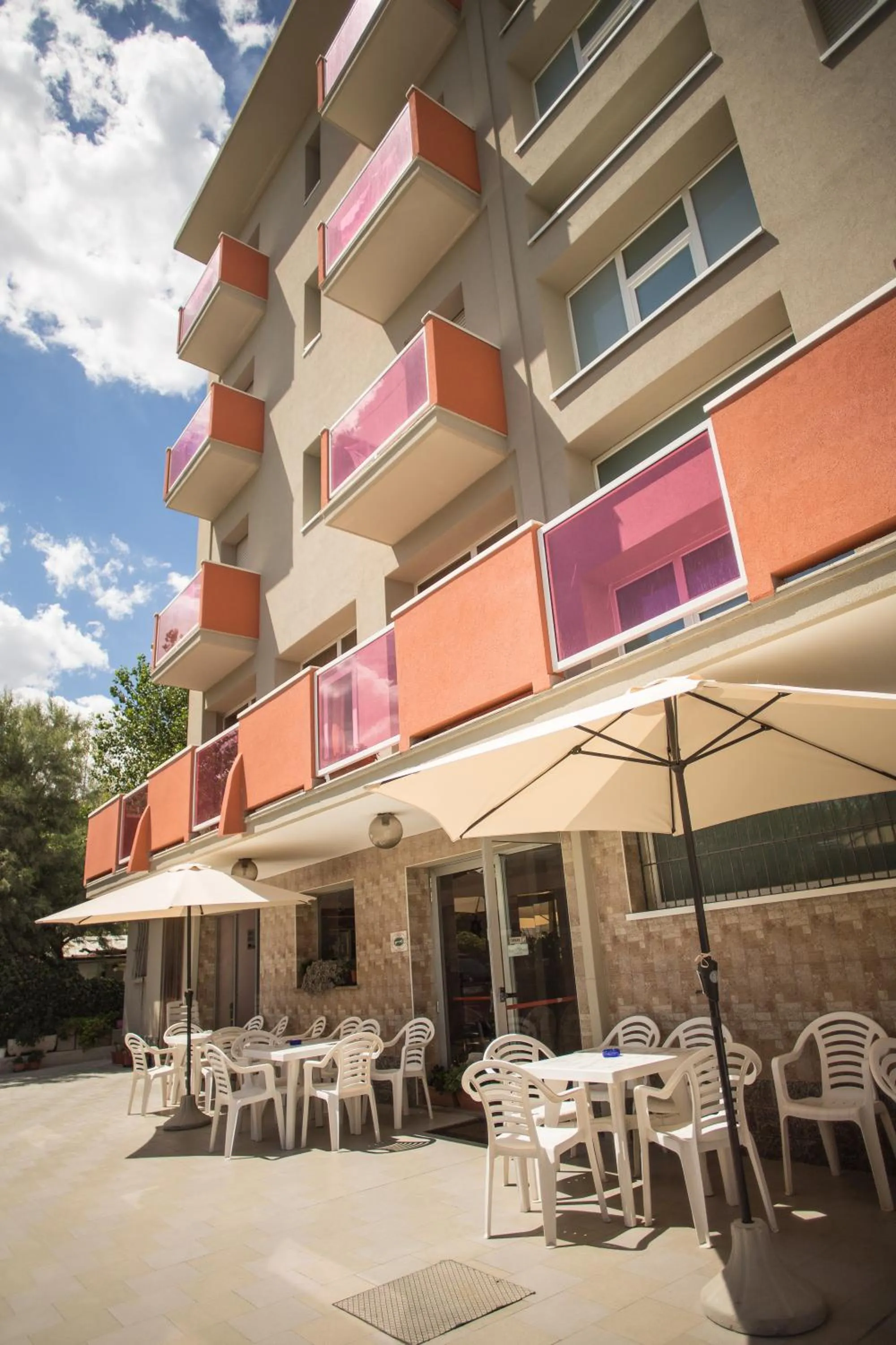 Property building in Hotel Cliff