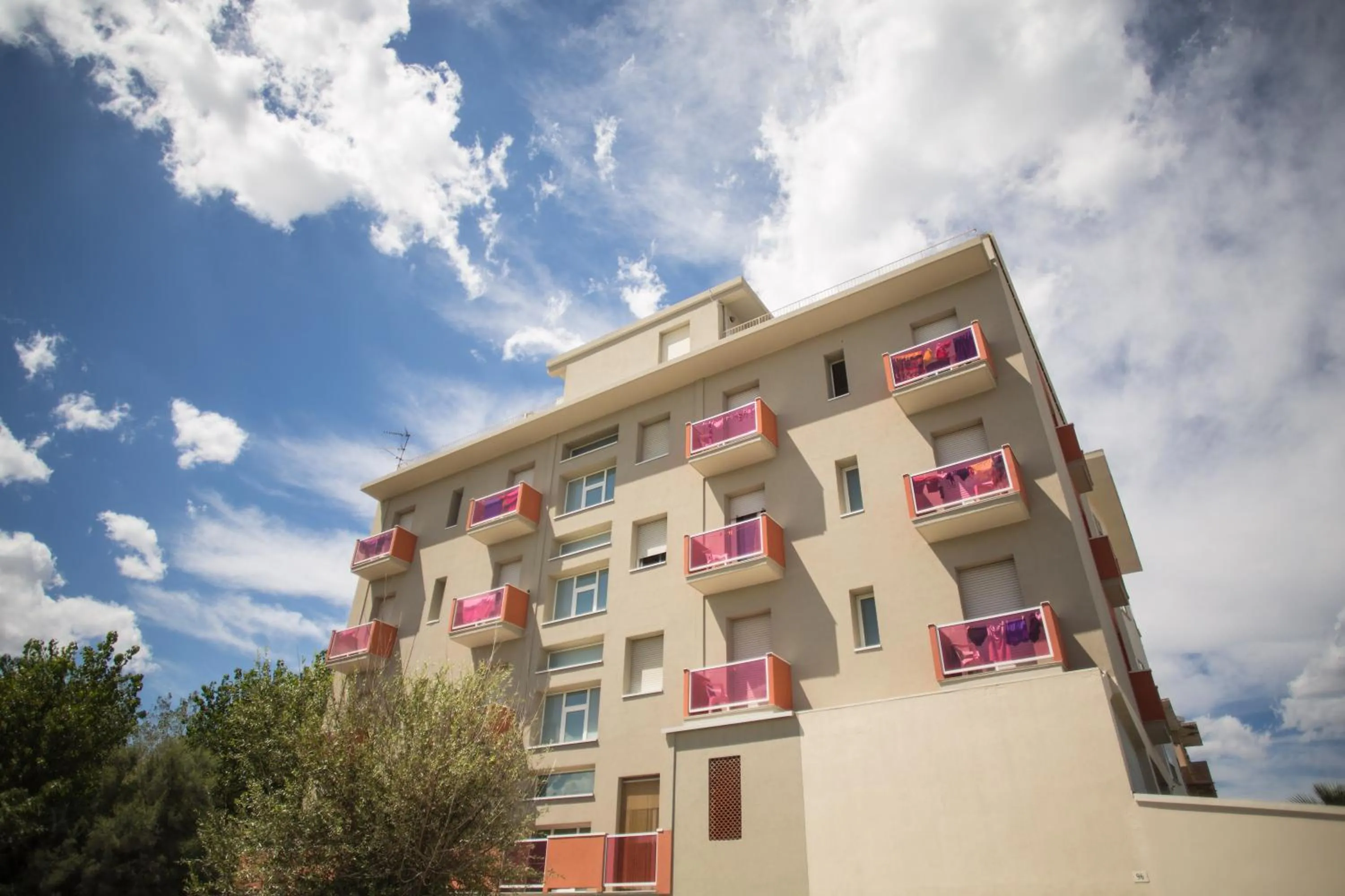 Property building in Hotel Cliff