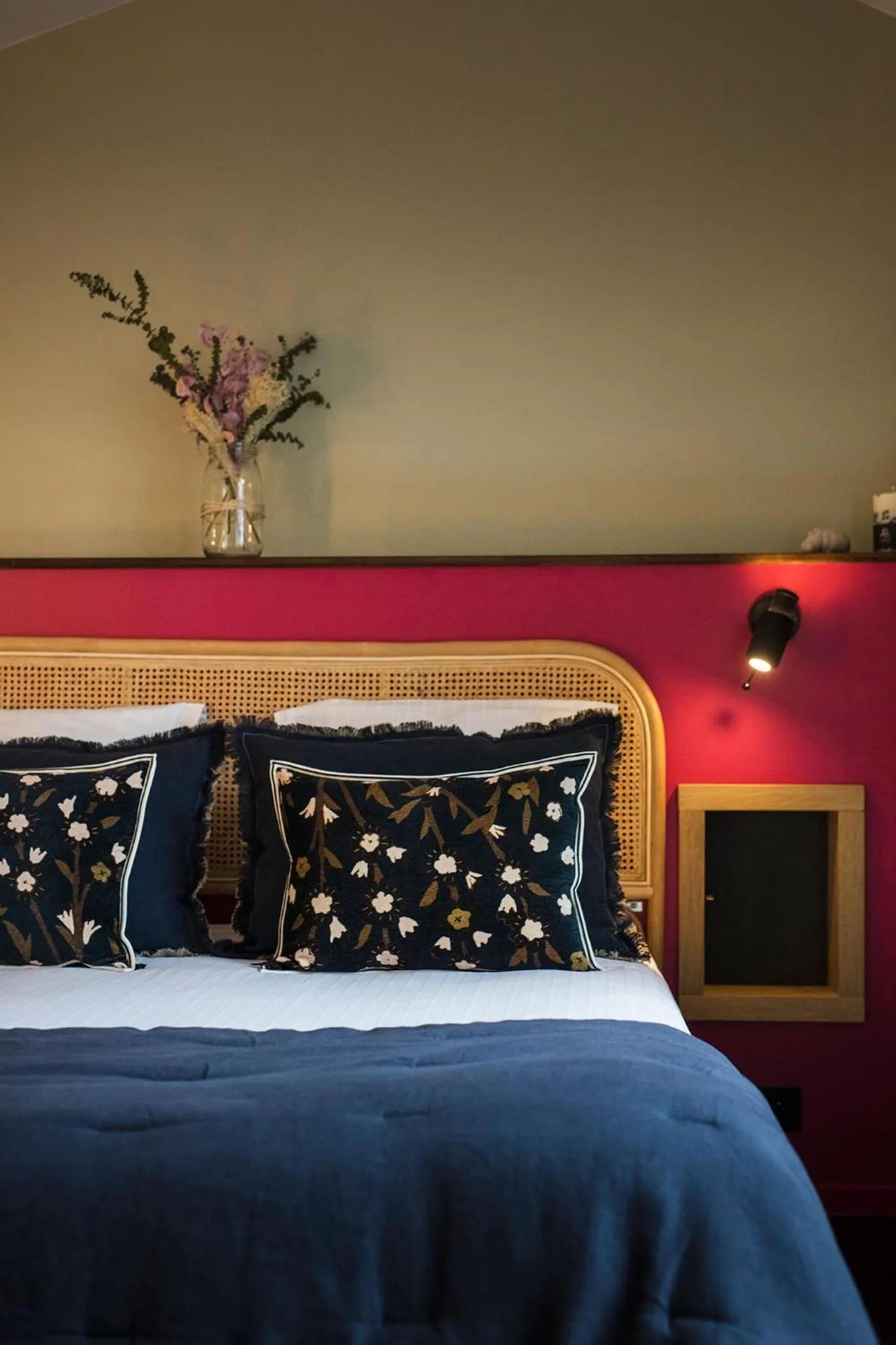 Bedroom, Bed in L'Auberge Basque-Relais & Châteaux