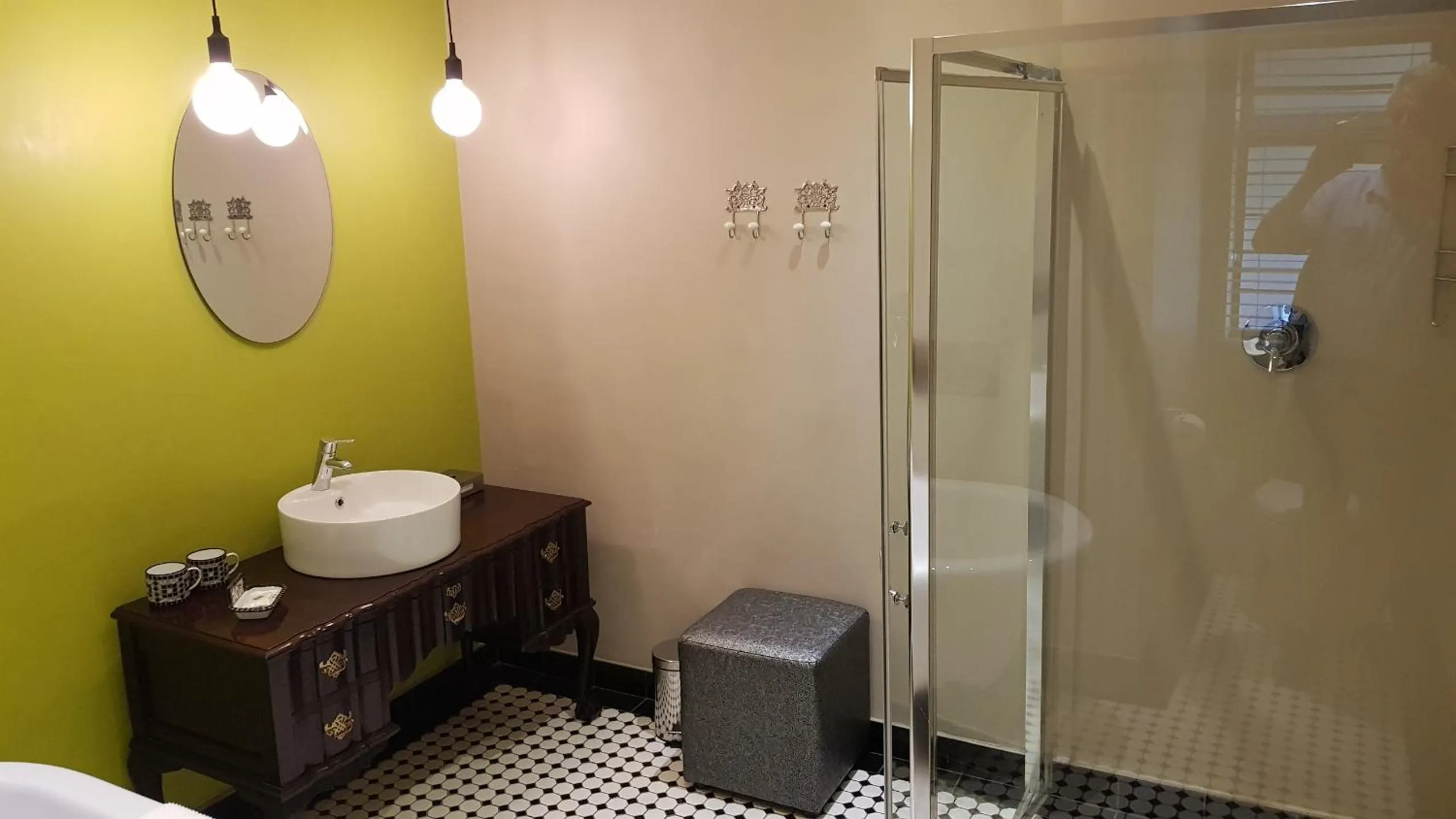 Bathroom in Dias Guest House