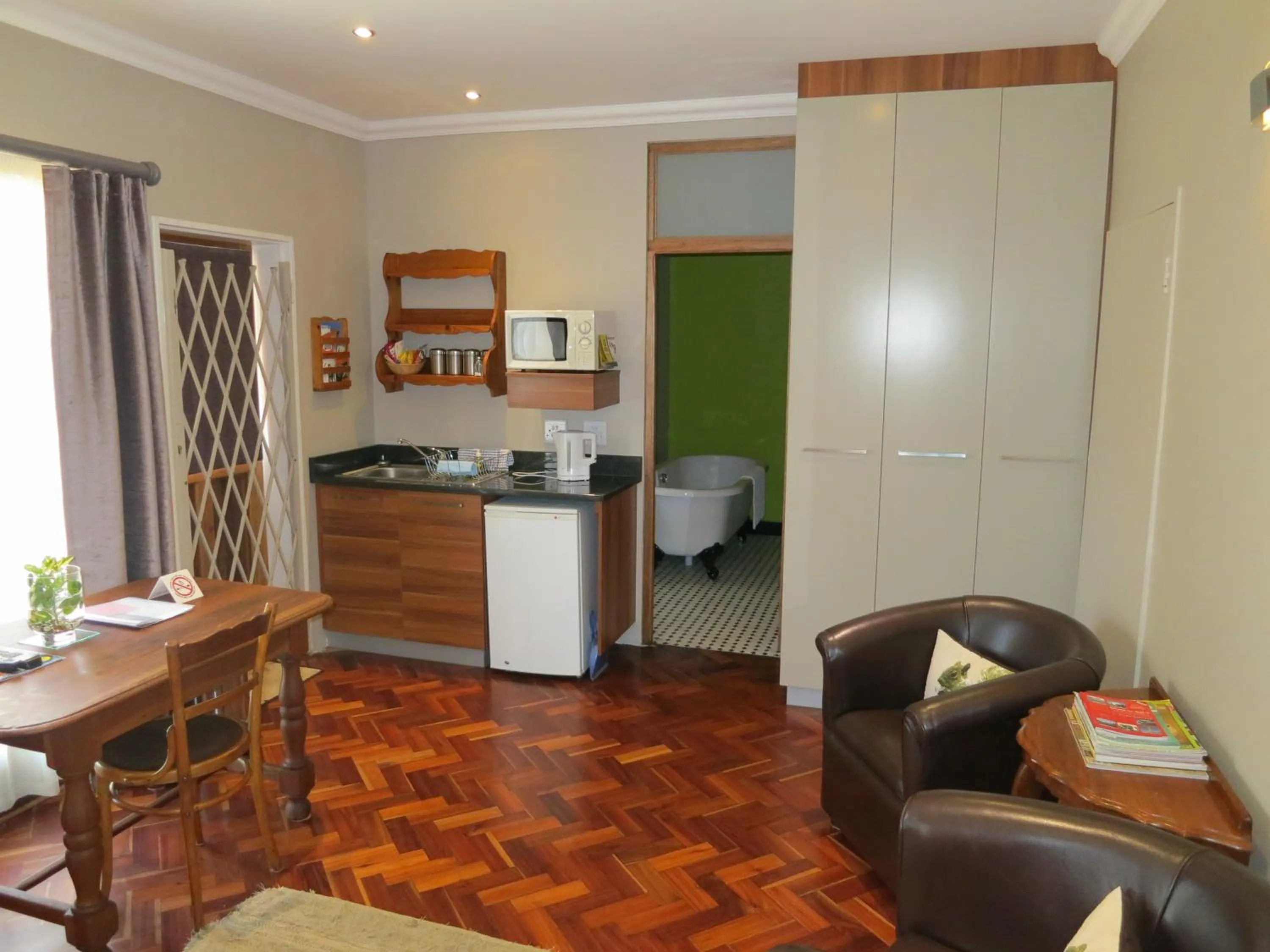 Kitchen or kitchenette in Dias Guest House