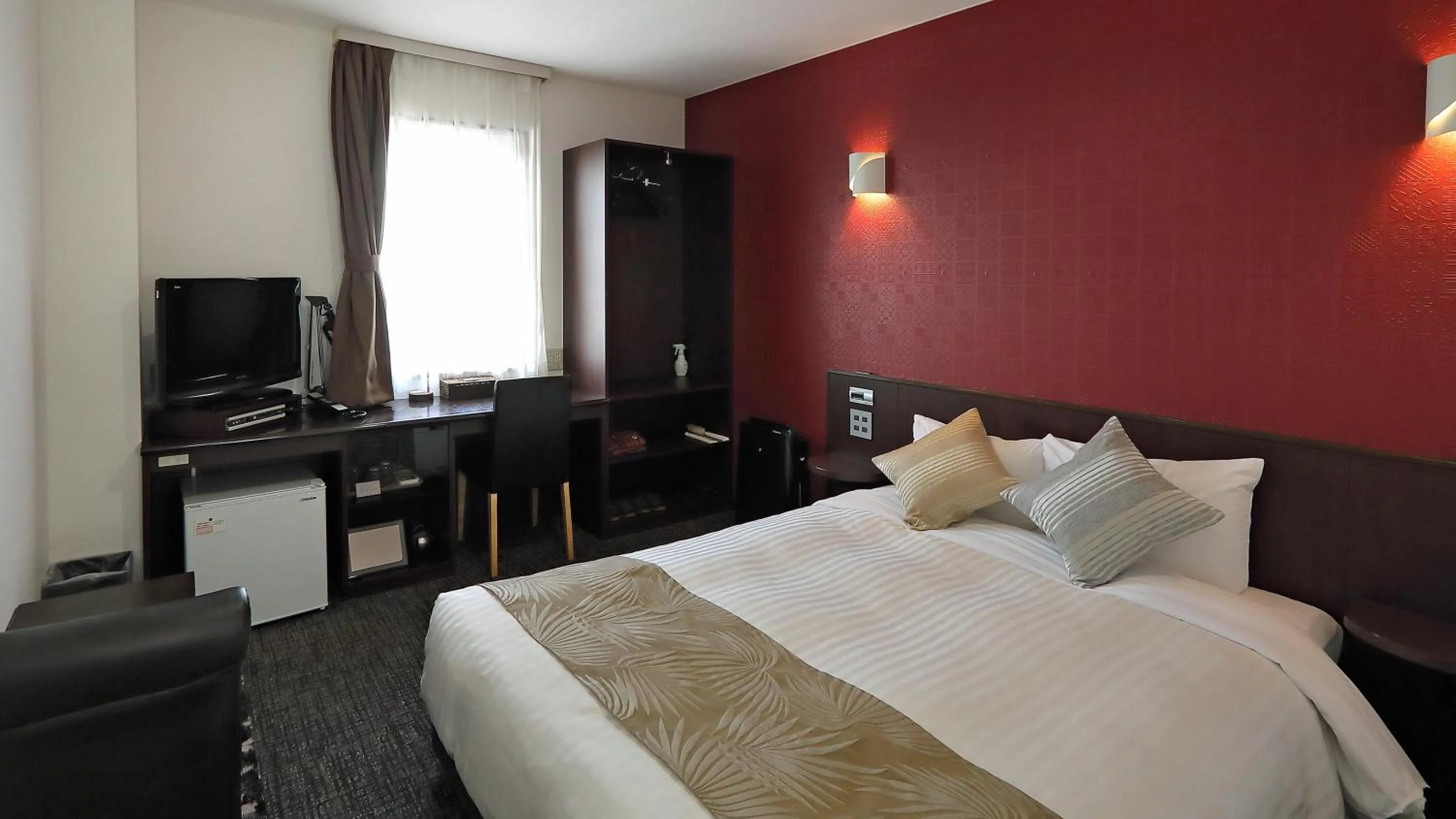 Bed in Hotel Annex Inn