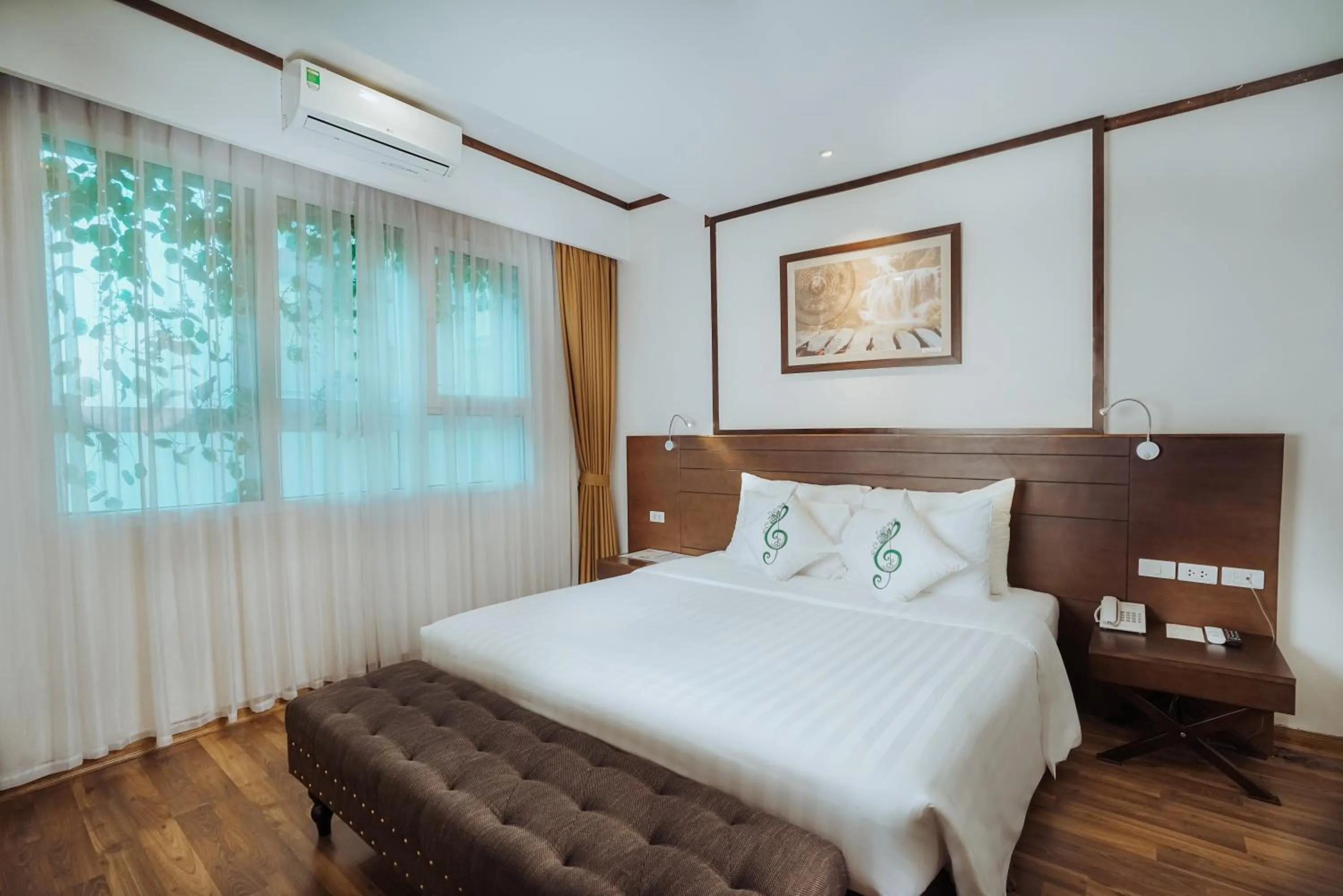 Bed in Thang Long Opera Hotel