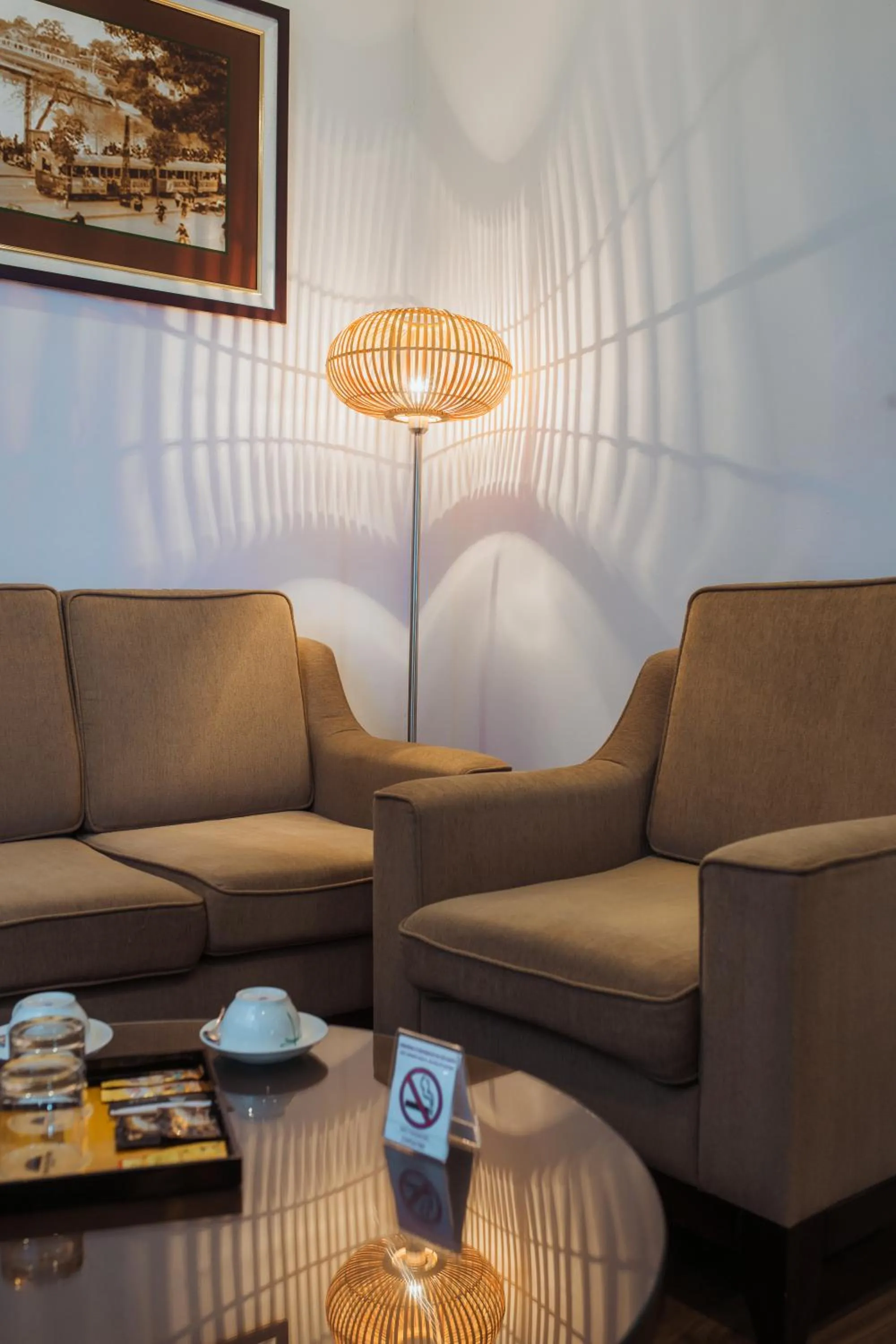 Living room in Thang Long Opera Hotel