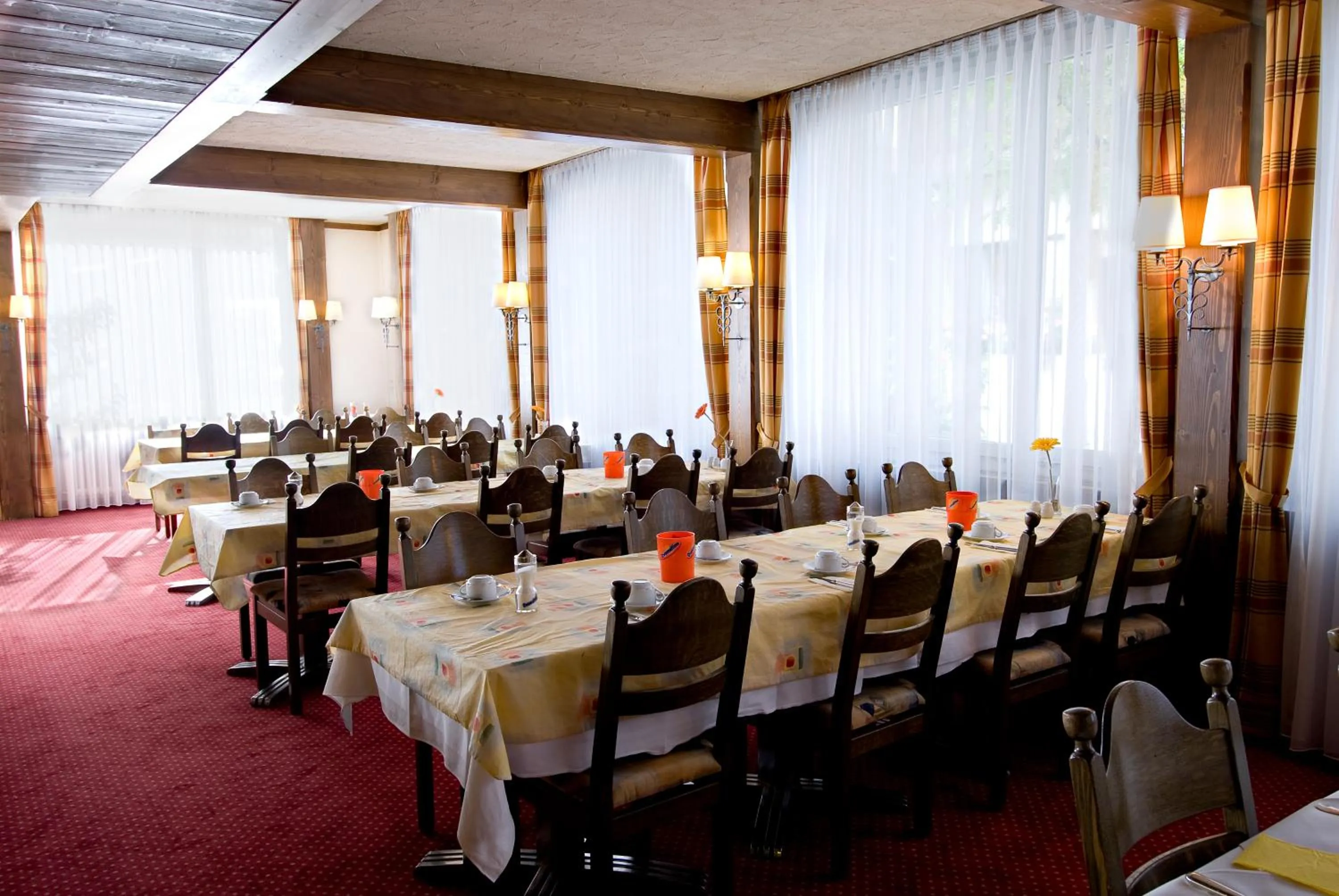 Spring in Gornergrat Dorf Hotel