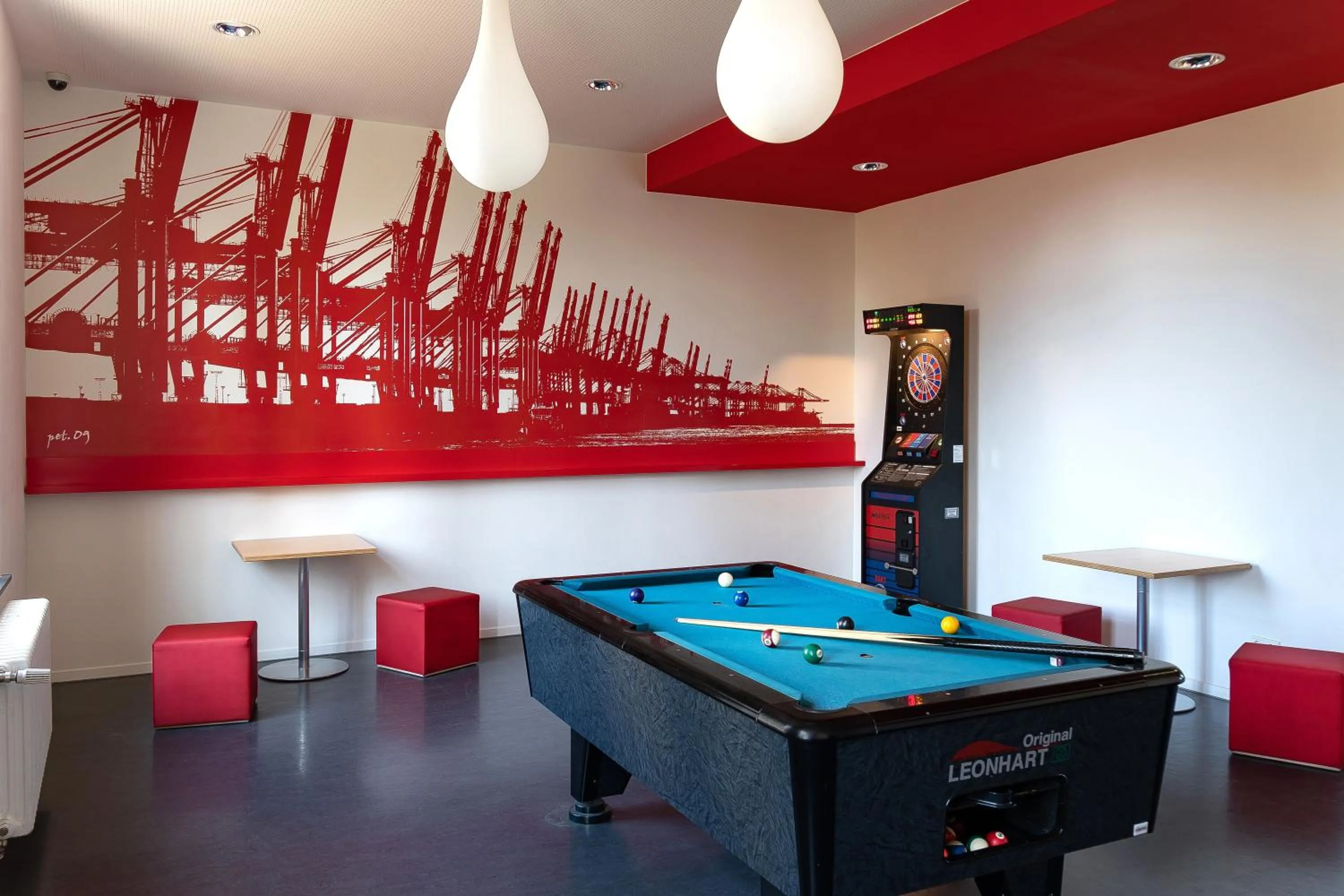 Billiard in havenhostel Bremerhaven