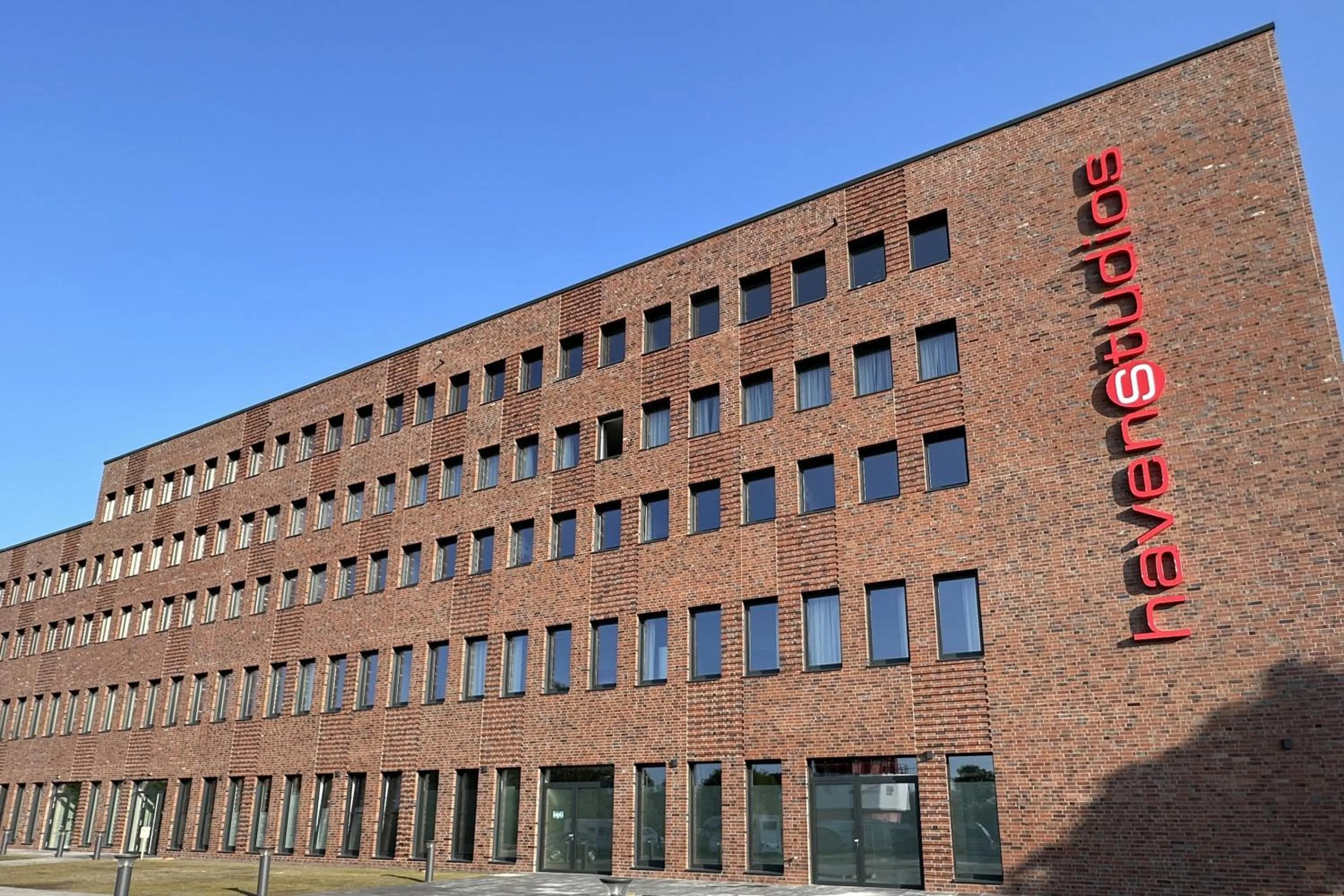 Property building in havenhostel Bremerhaven