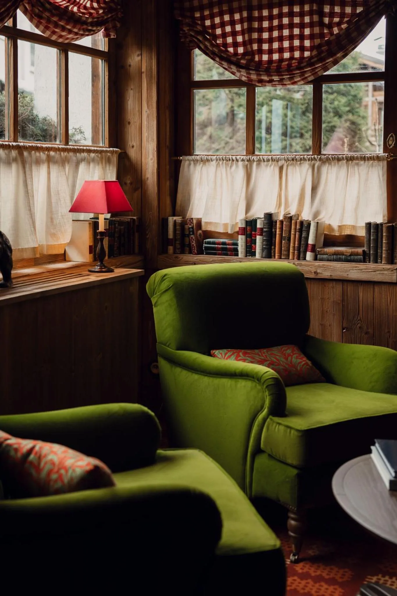 Living room in Hôtel Saint-Georges Relais & Châteaux