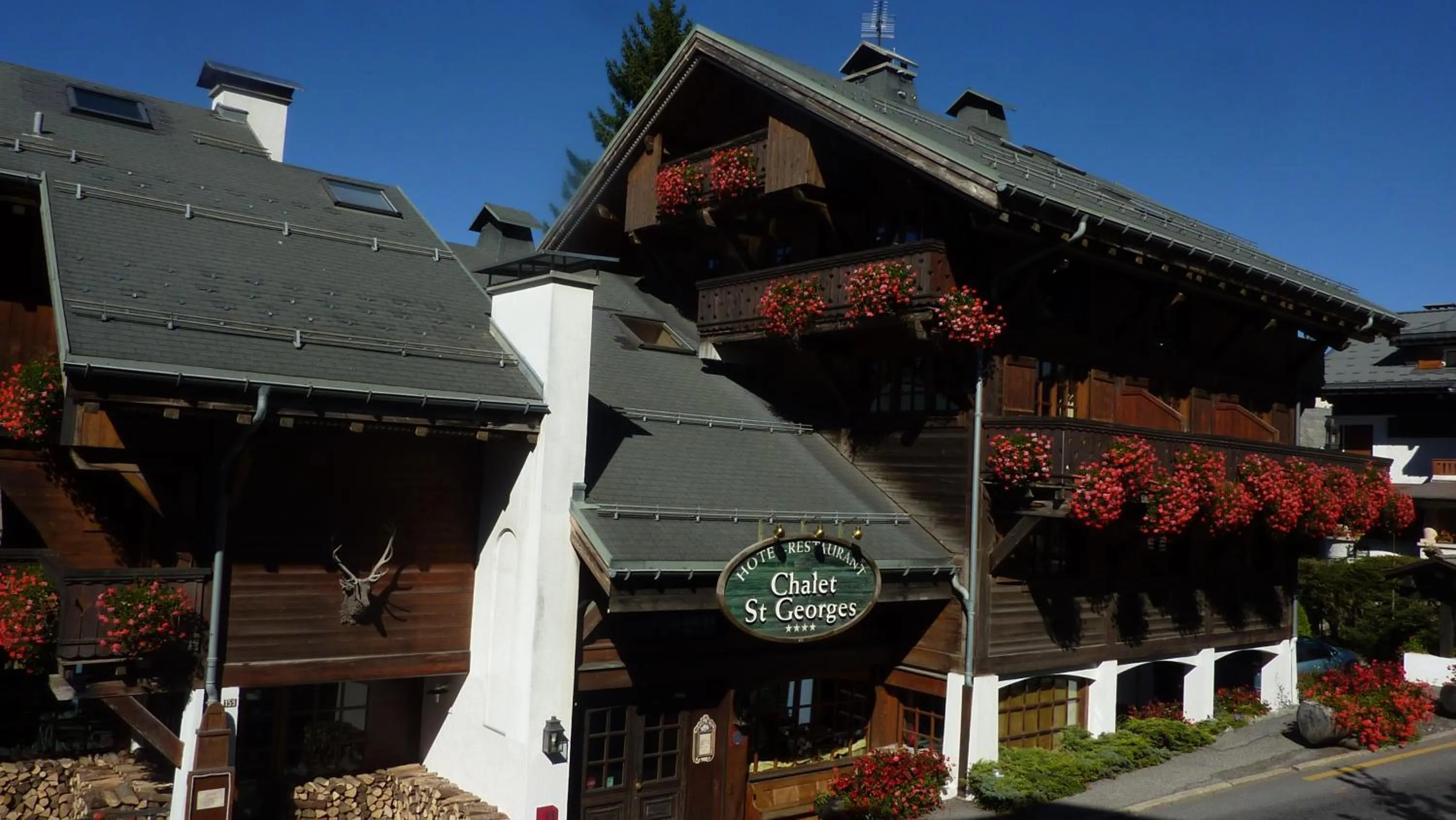 Property building in Hôtel Saint-Georges