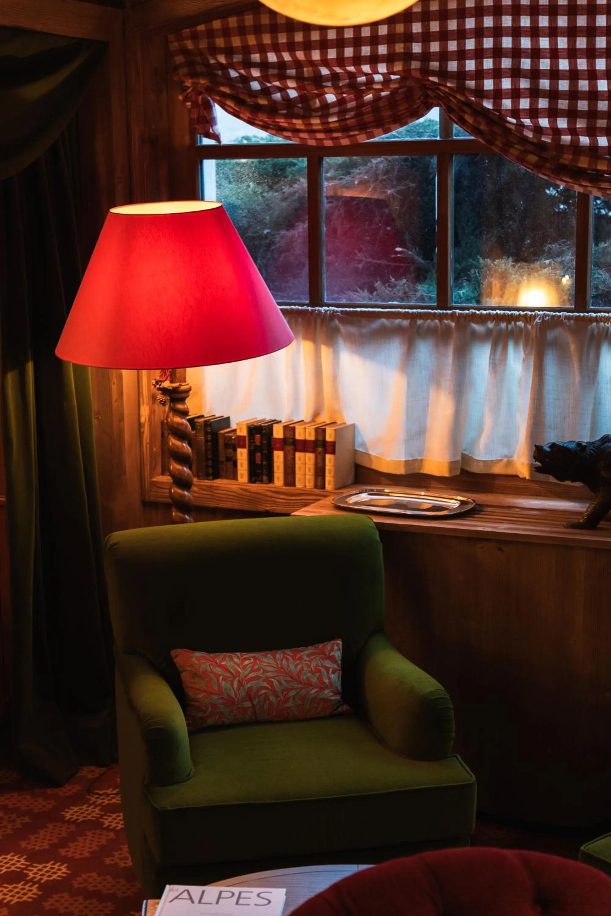 Living room in Hôtel Saint-Georges Relais & Châteaux