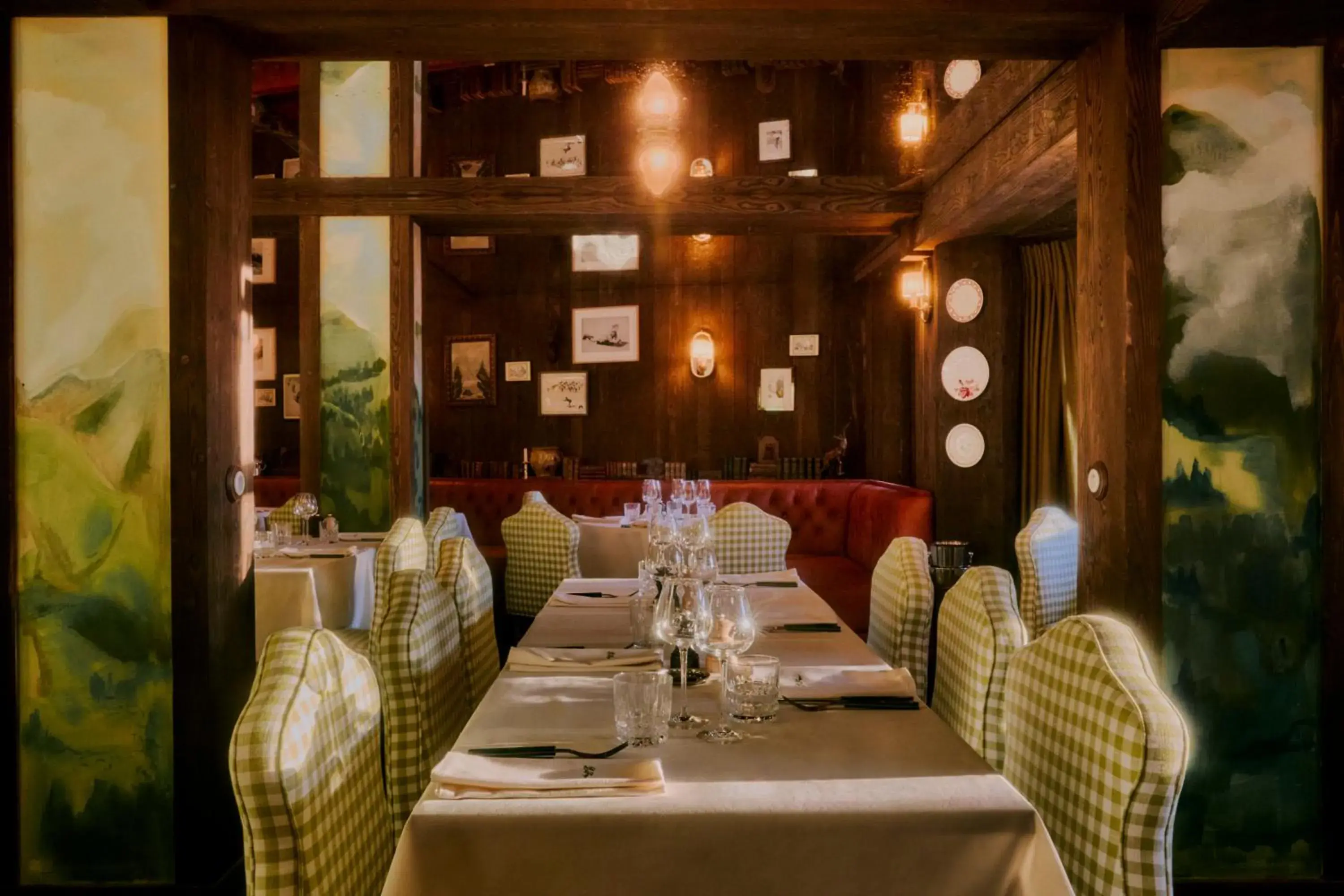 Restaurant/places to eat in Hôtel Saint-Georges Relais & Châteaux Restaurant/places to eat in Hôtel Saint-Georges Relais & Châteaux