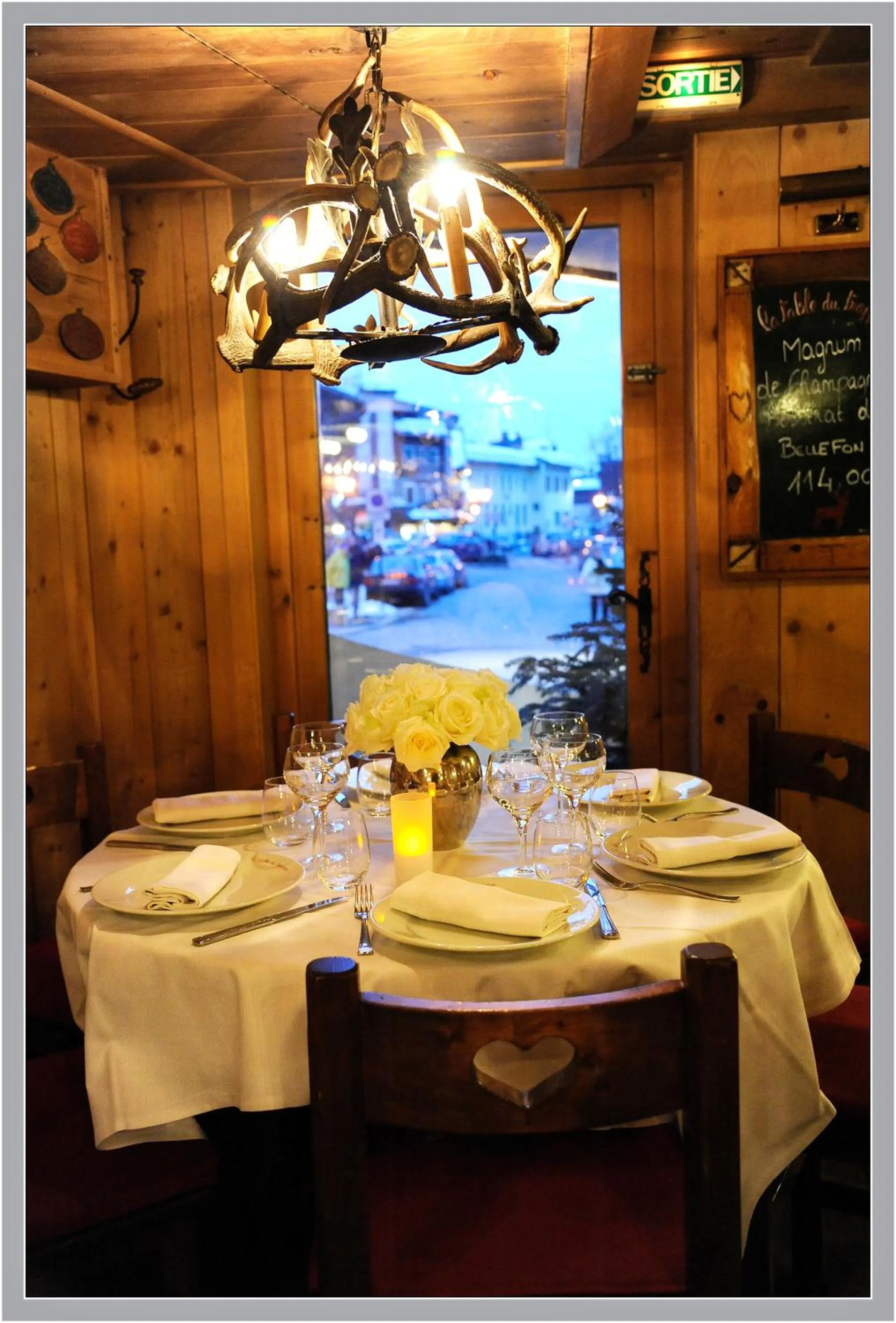 Restaurant/places to eat in Hôtel Saint-Georges