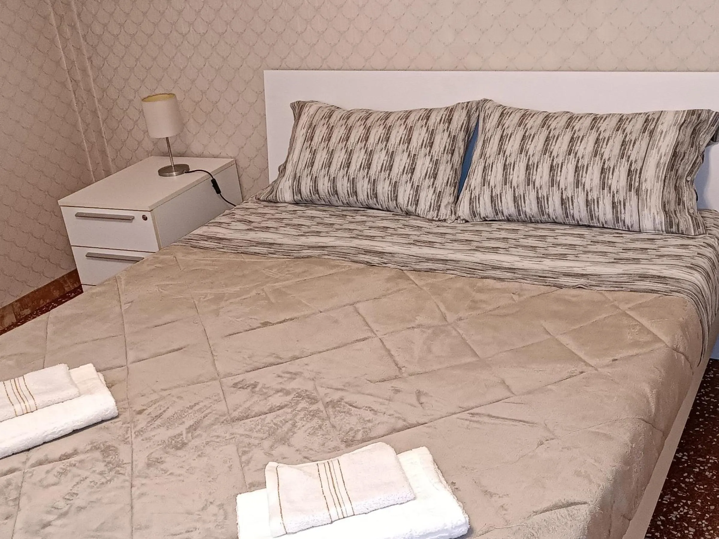 Bed in Affittacamere Pratello 97