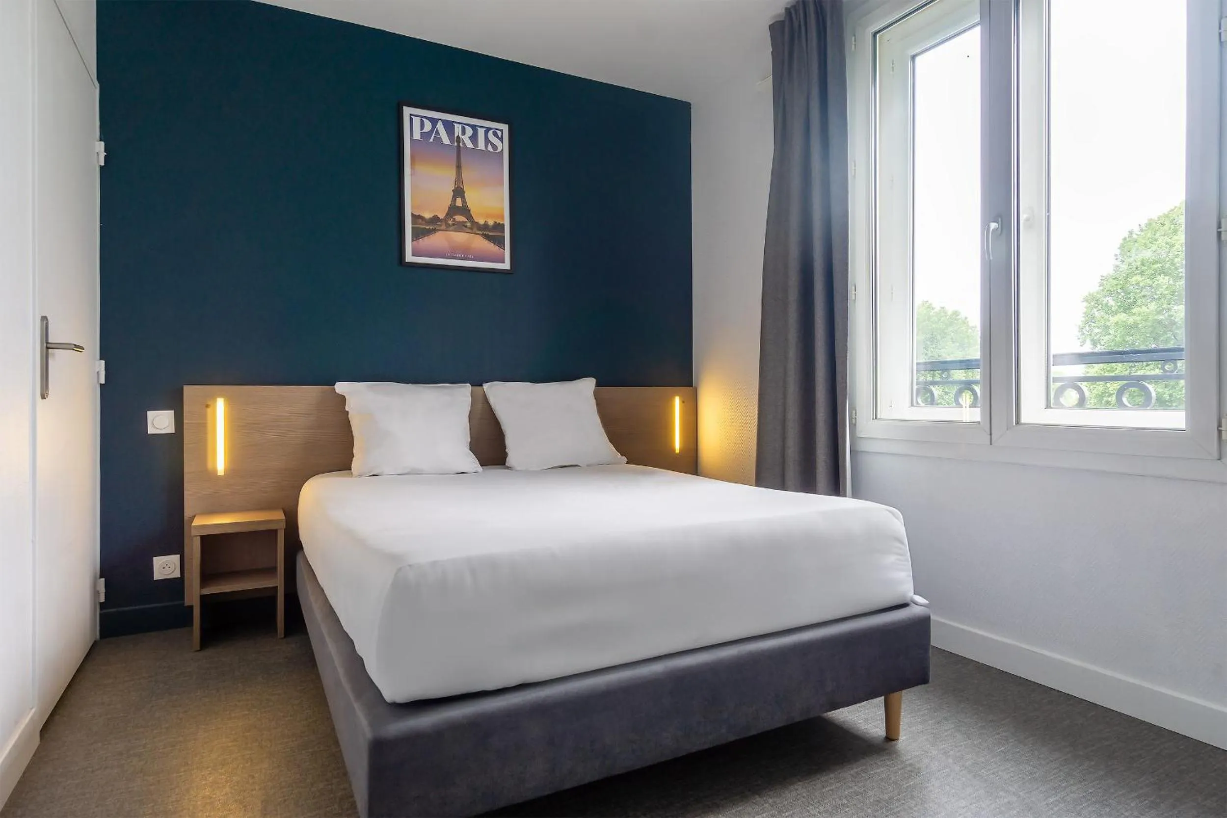 Bedroom, Bed in City Résidence Paris Saint-Maurice