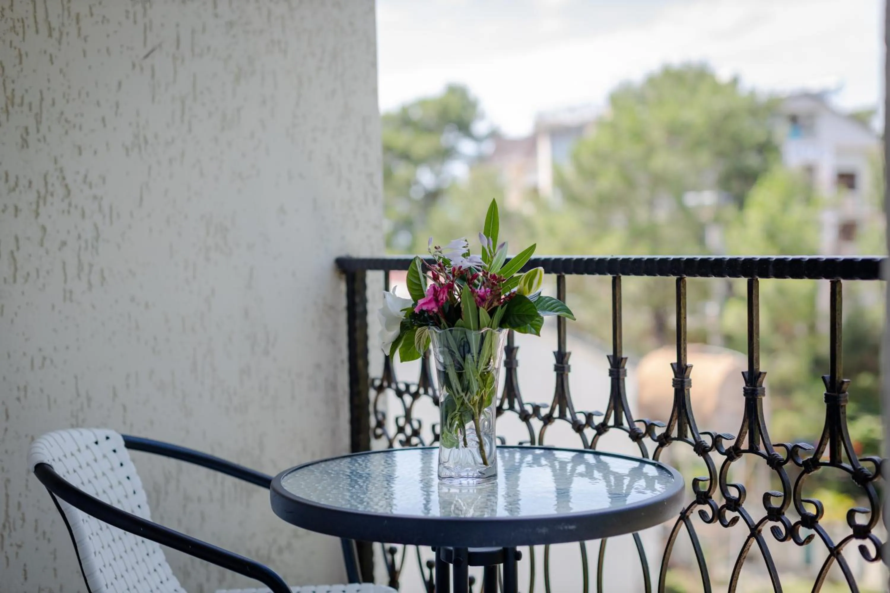Balcony/Terrace in GNS Hotel