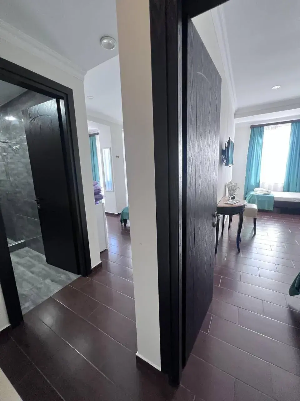 Two-Bedroom Suite in GNS Hotel Two-Bedroom Suite in GNS Hotel