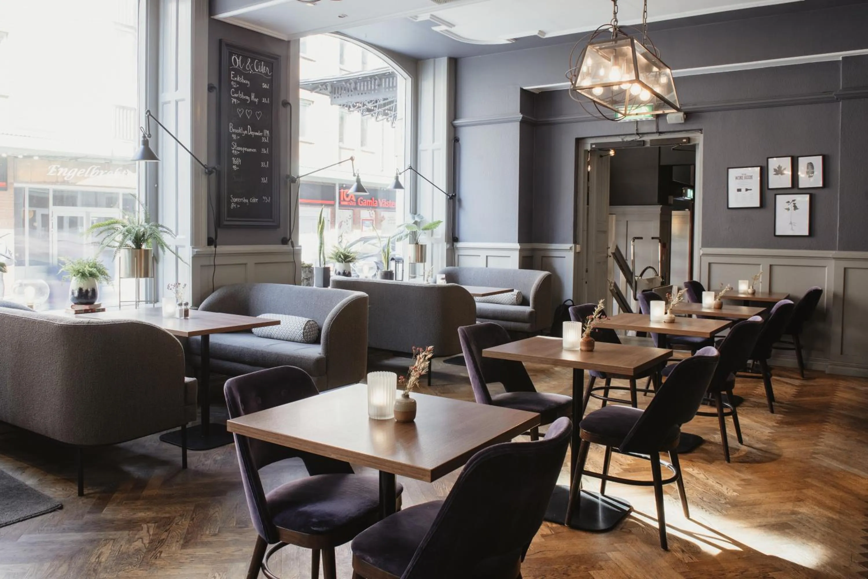 Restaurant/places to eat in Home Hotel Temperance