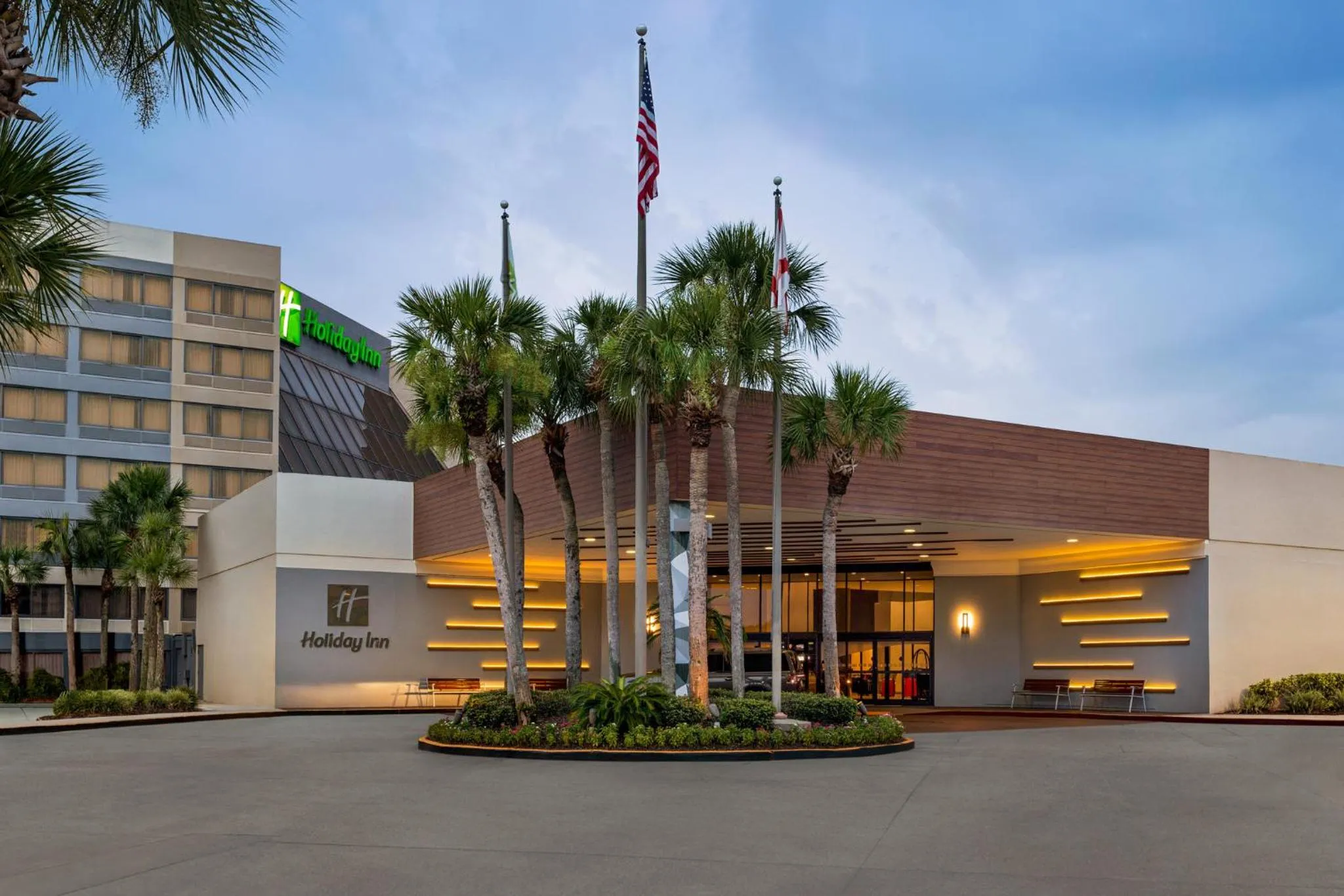 Property building in Holiday Inn Orlando International Airport by IHG