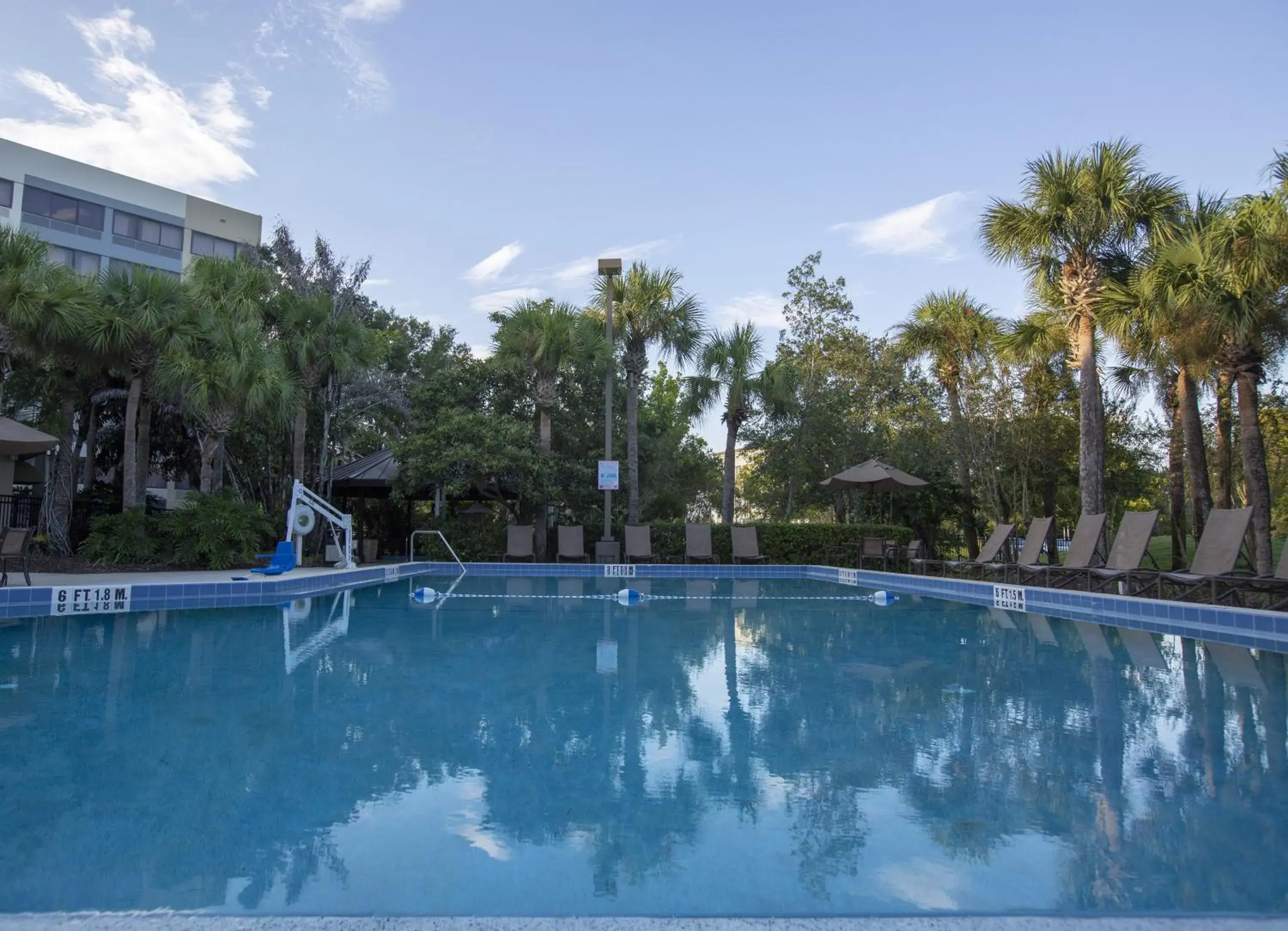 Swimming pool in Holiday Inn Orlando International Airport by IHG Swimming pool in Holiday Inn Orlando International Airport by IHG