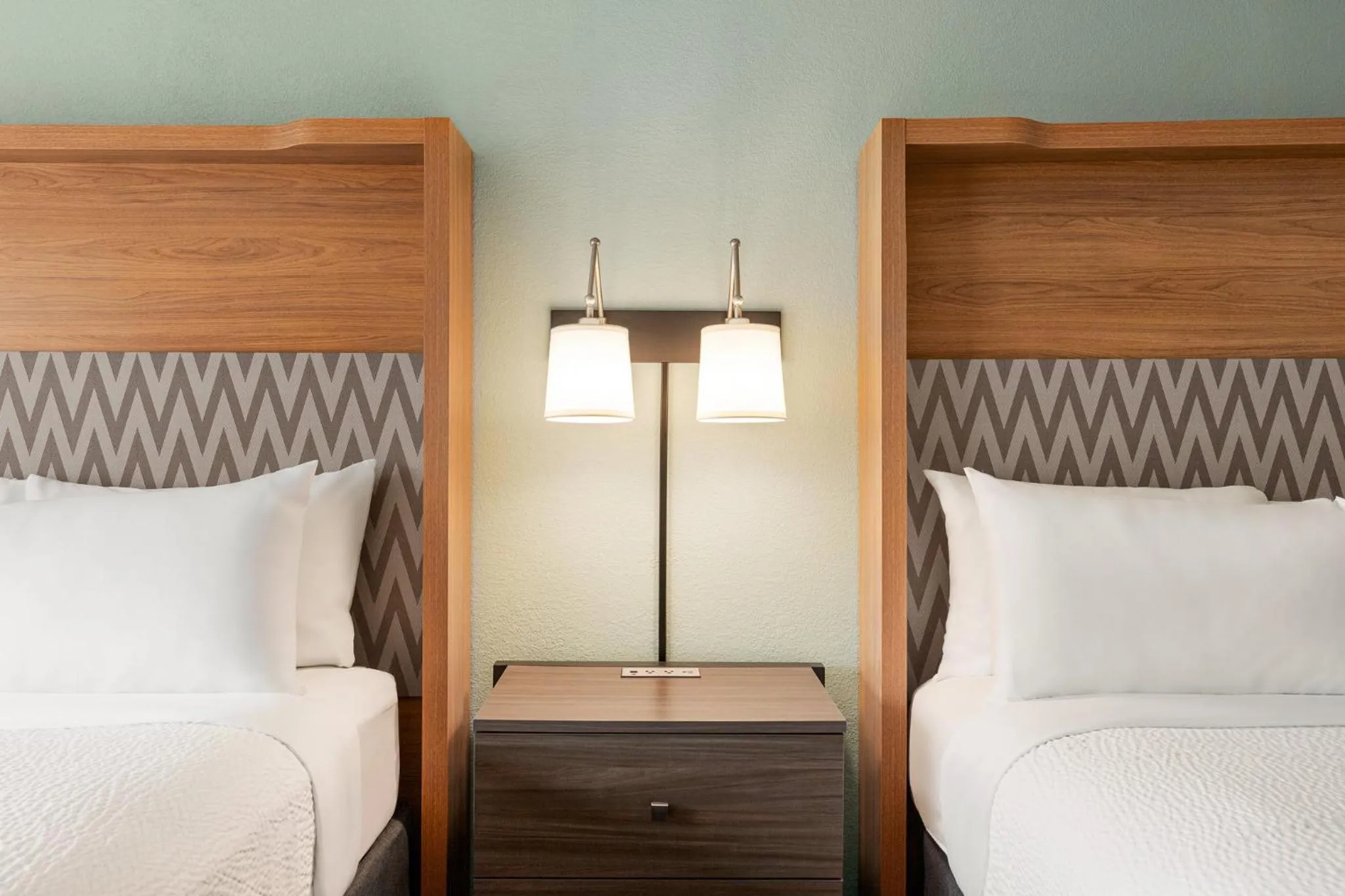 Photo of the whole room, Bed in Holiday Inn Orlando International Airport by IHG