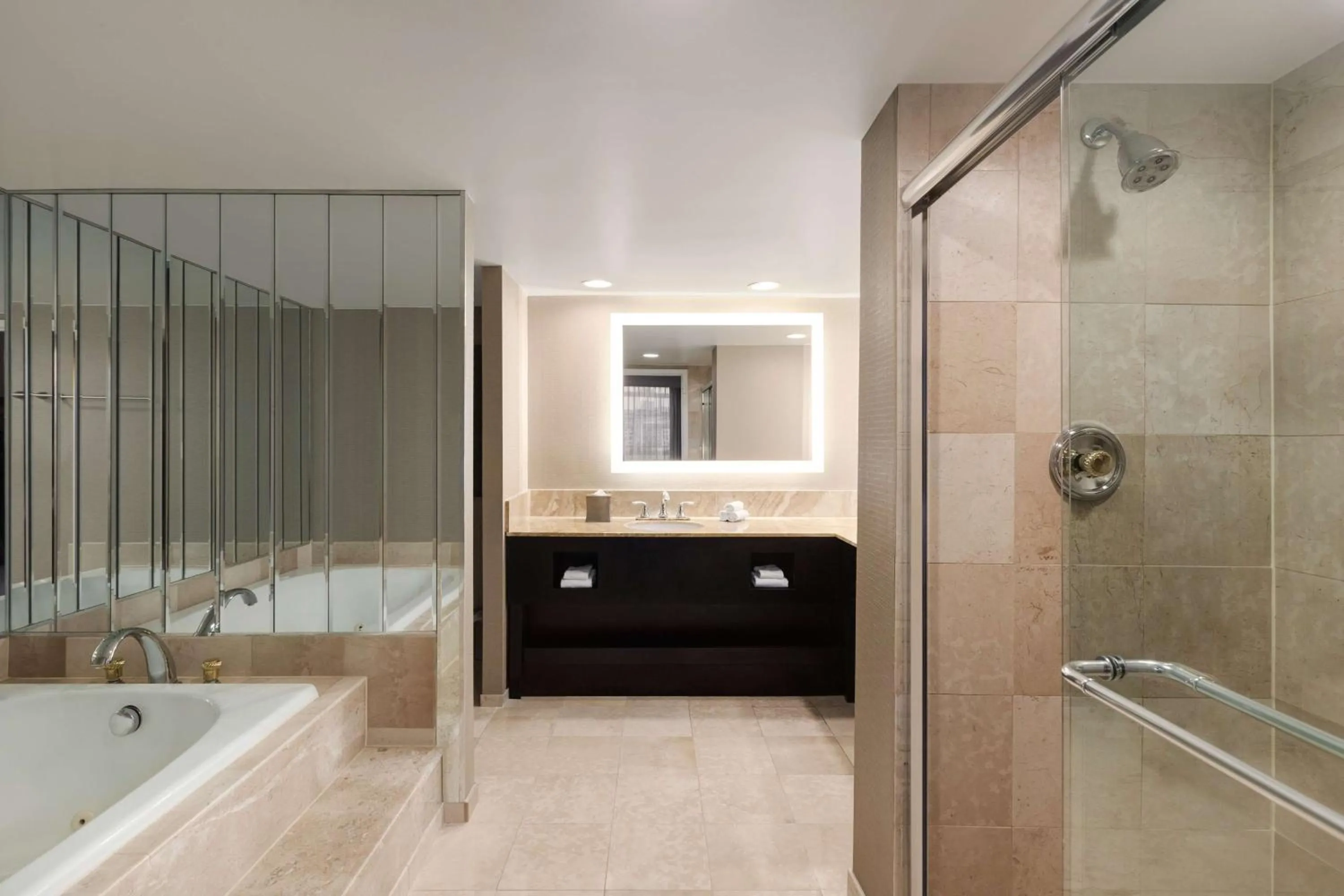 Bathroom in DoubleTree by Hilton New York-LaGuardia