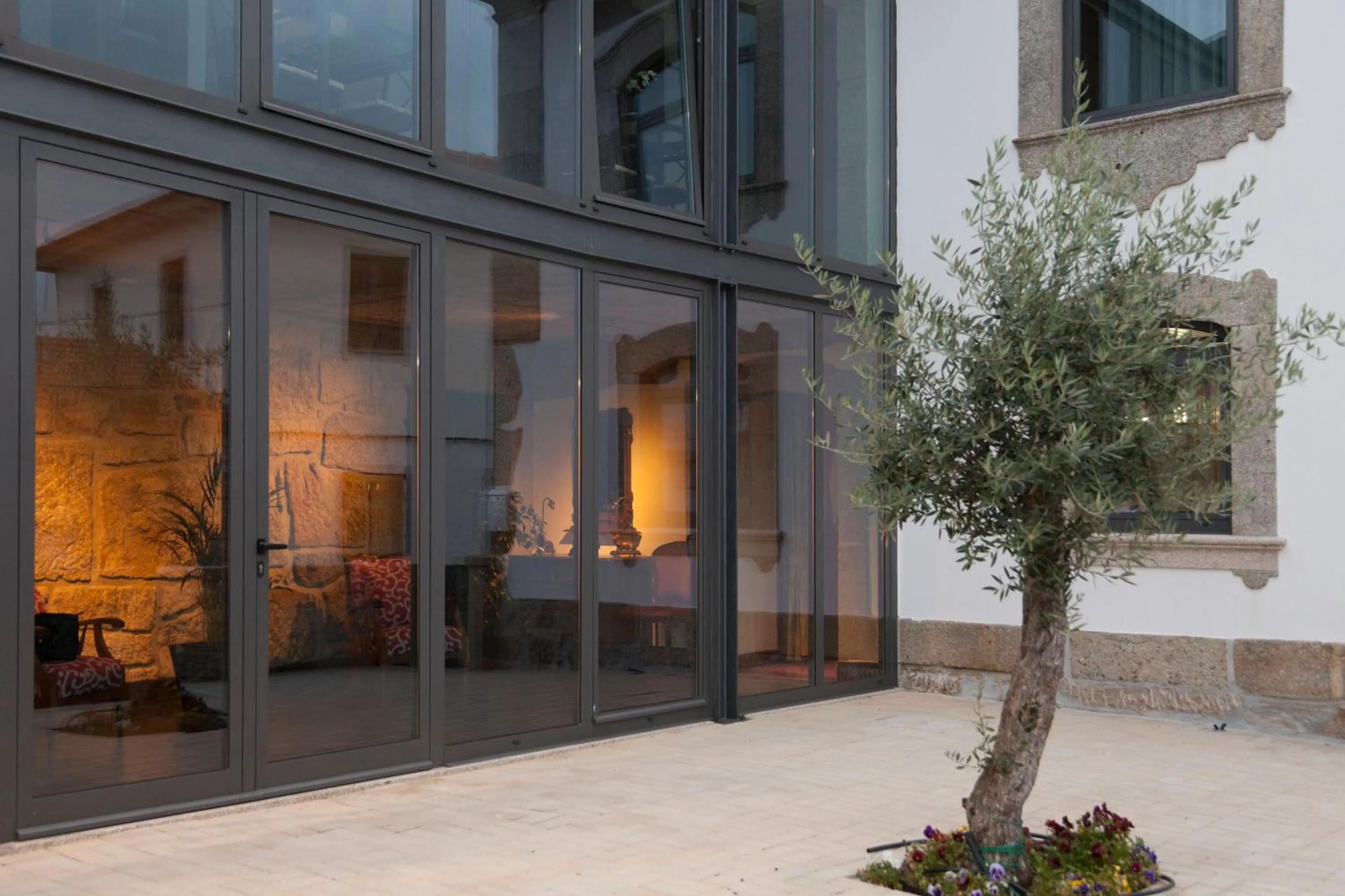 Facade/entrance in Casa das Origens