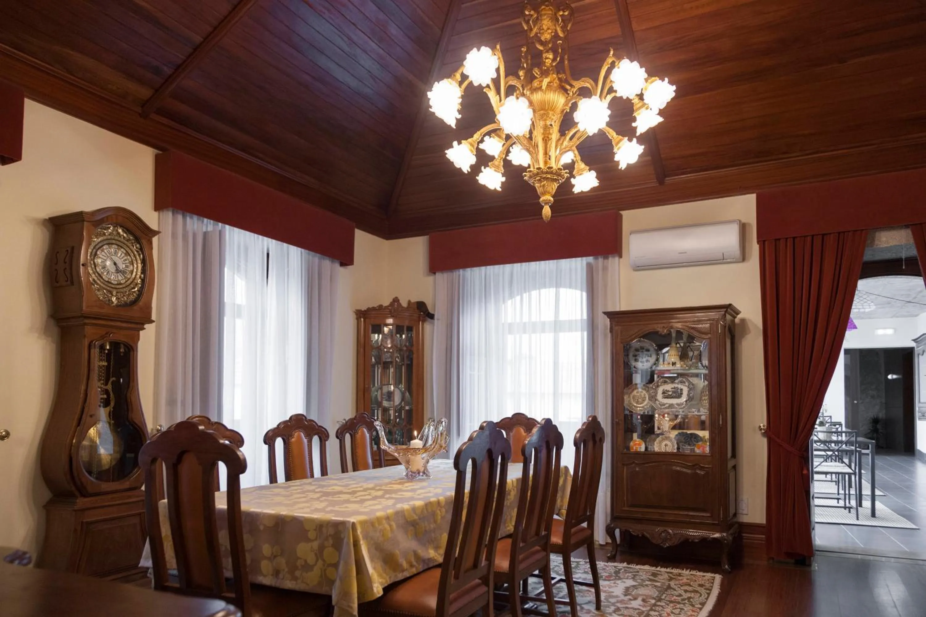 Dinner in Casa das Origens