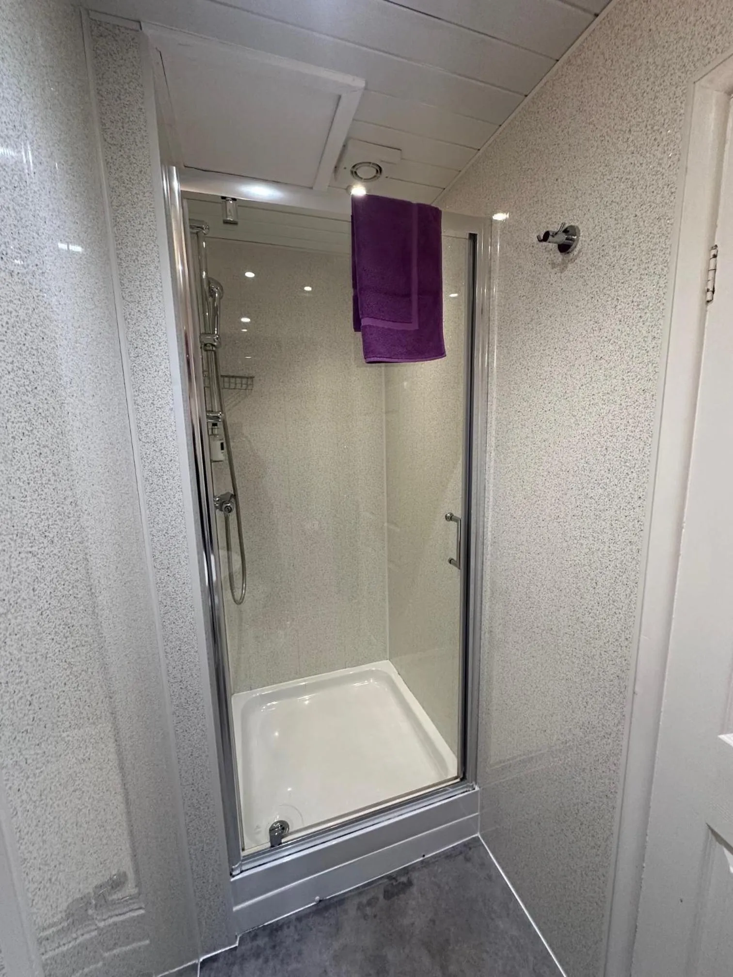 Bathroom in The Chocolate Box Guest House