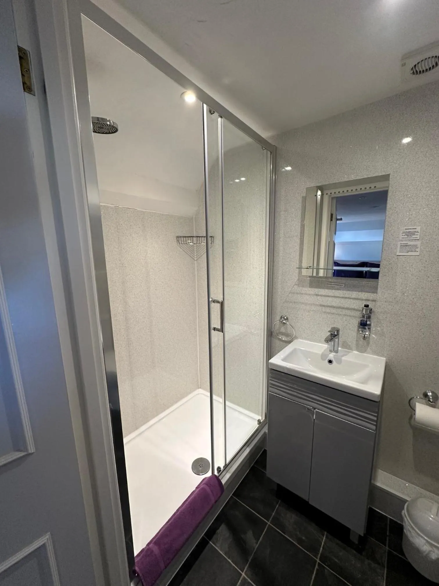 Bathroom in The Chocolate Box Guest House