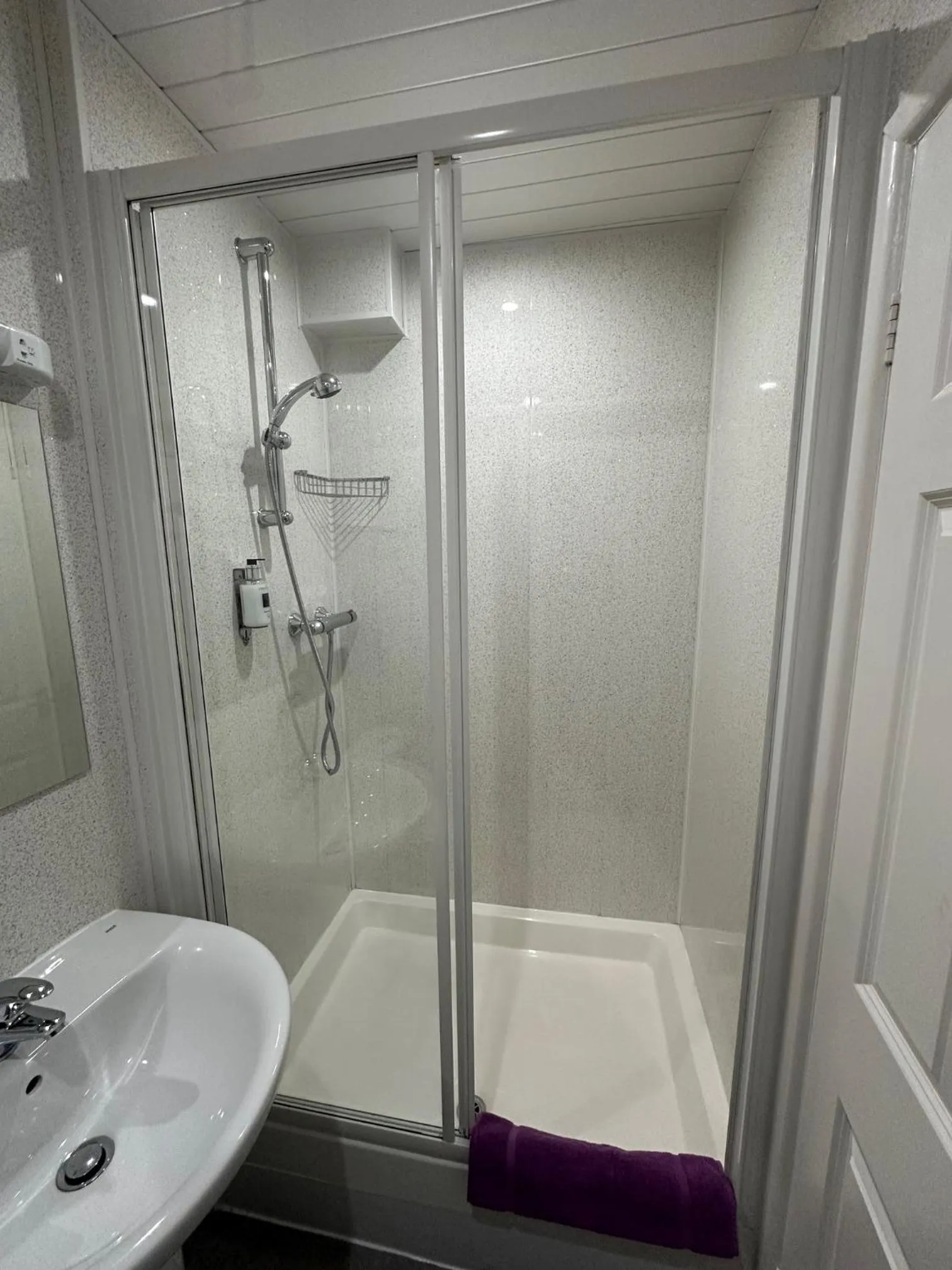 Bathroom in The Chocolate Box Guest House