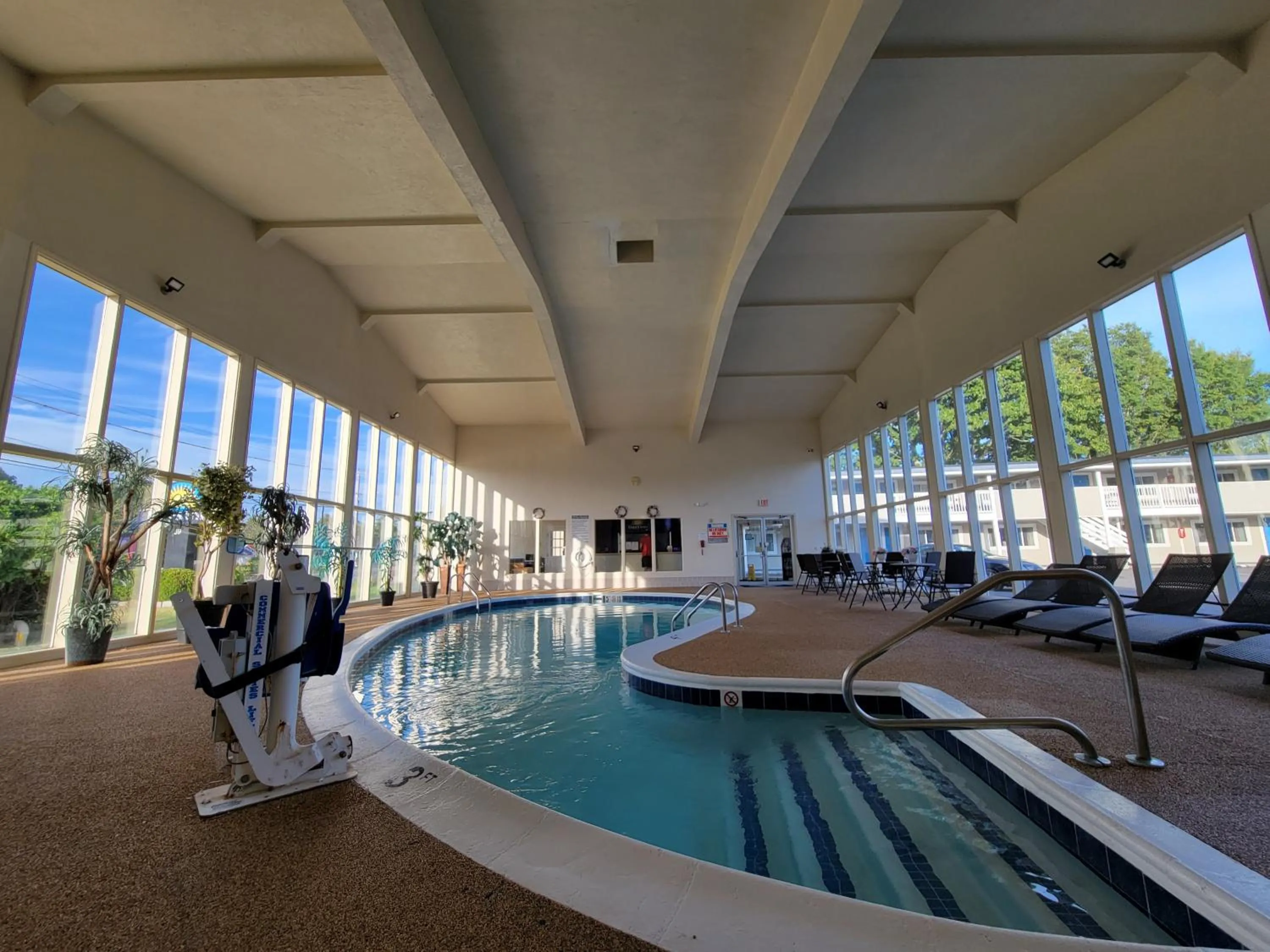 Days Inn by Wyndham - Cape Cod