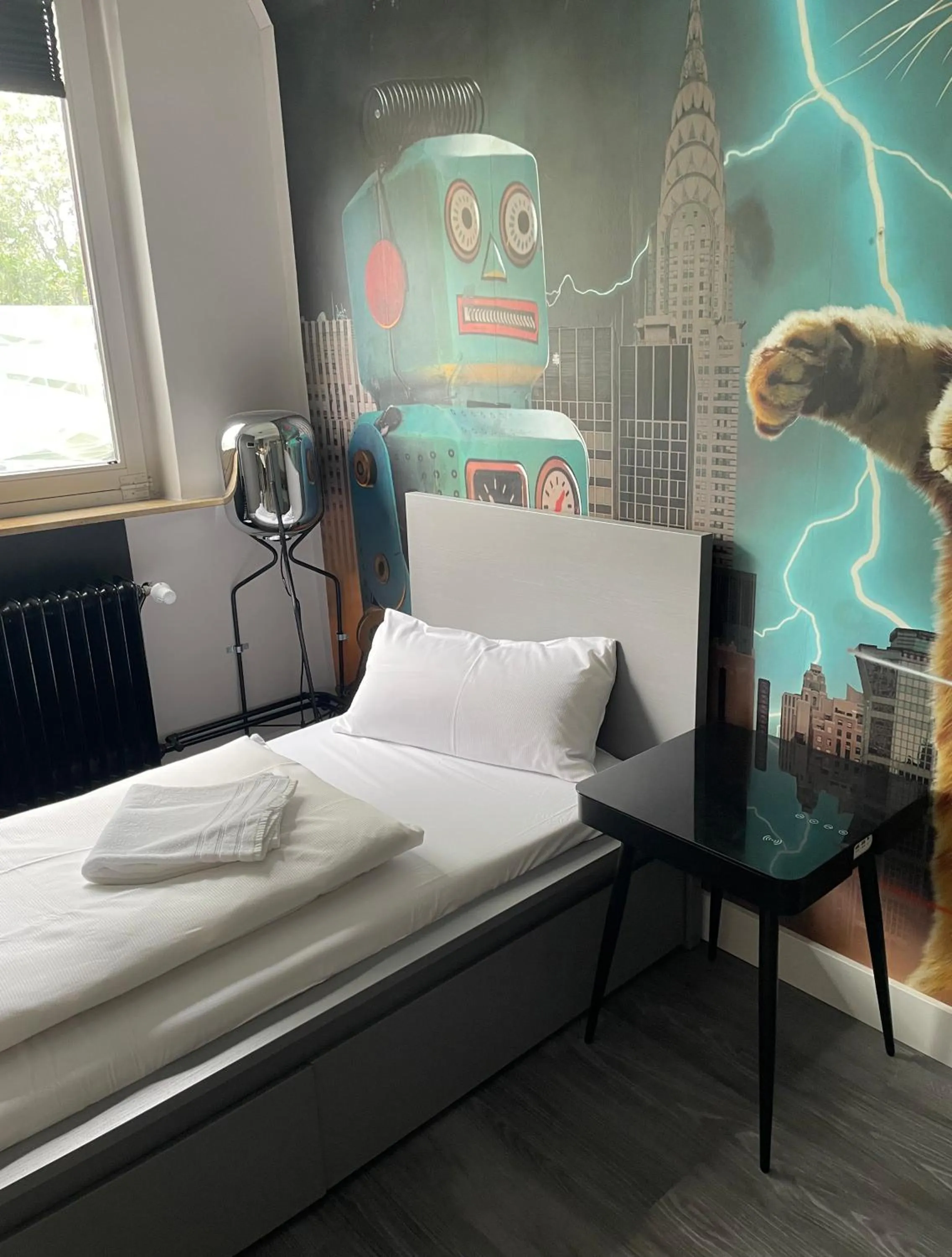 Bedroom in CitySurfer44