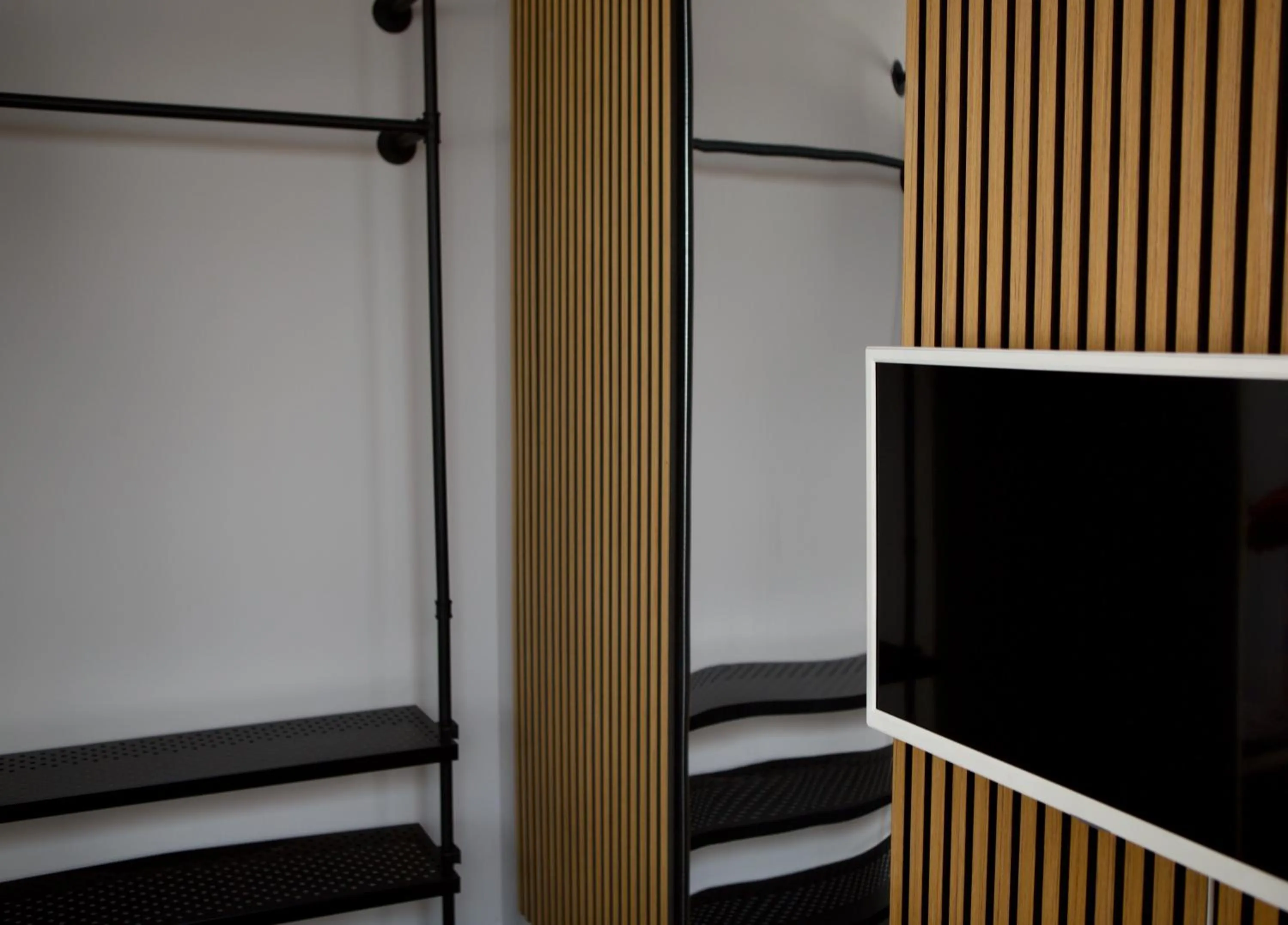 TV and multimedia in CitySurfer44