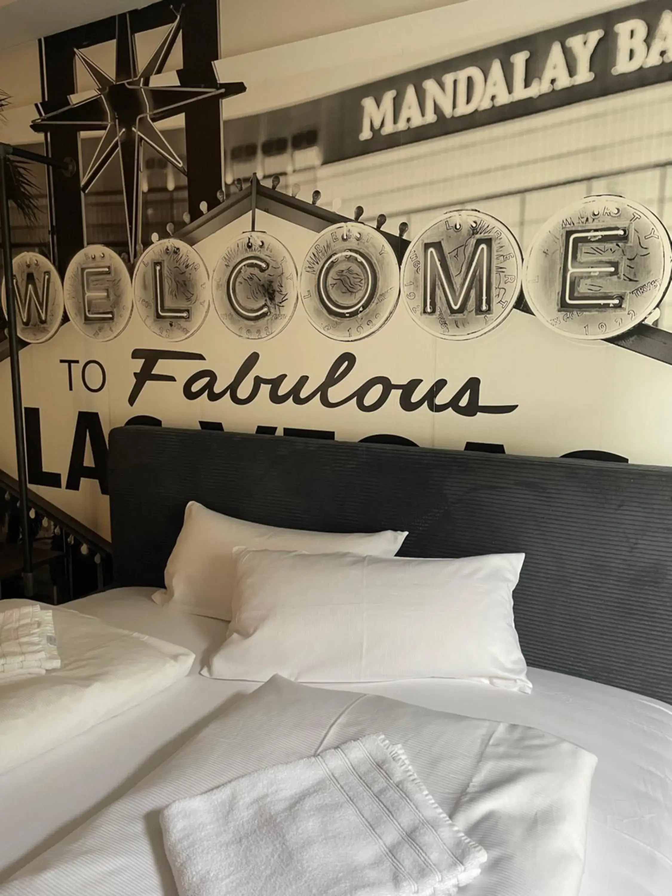 No. 07 - Welcome to Las Vegas in CitySurfer44 No. 07 - Welcome to Las Vegas in CitySurfer44