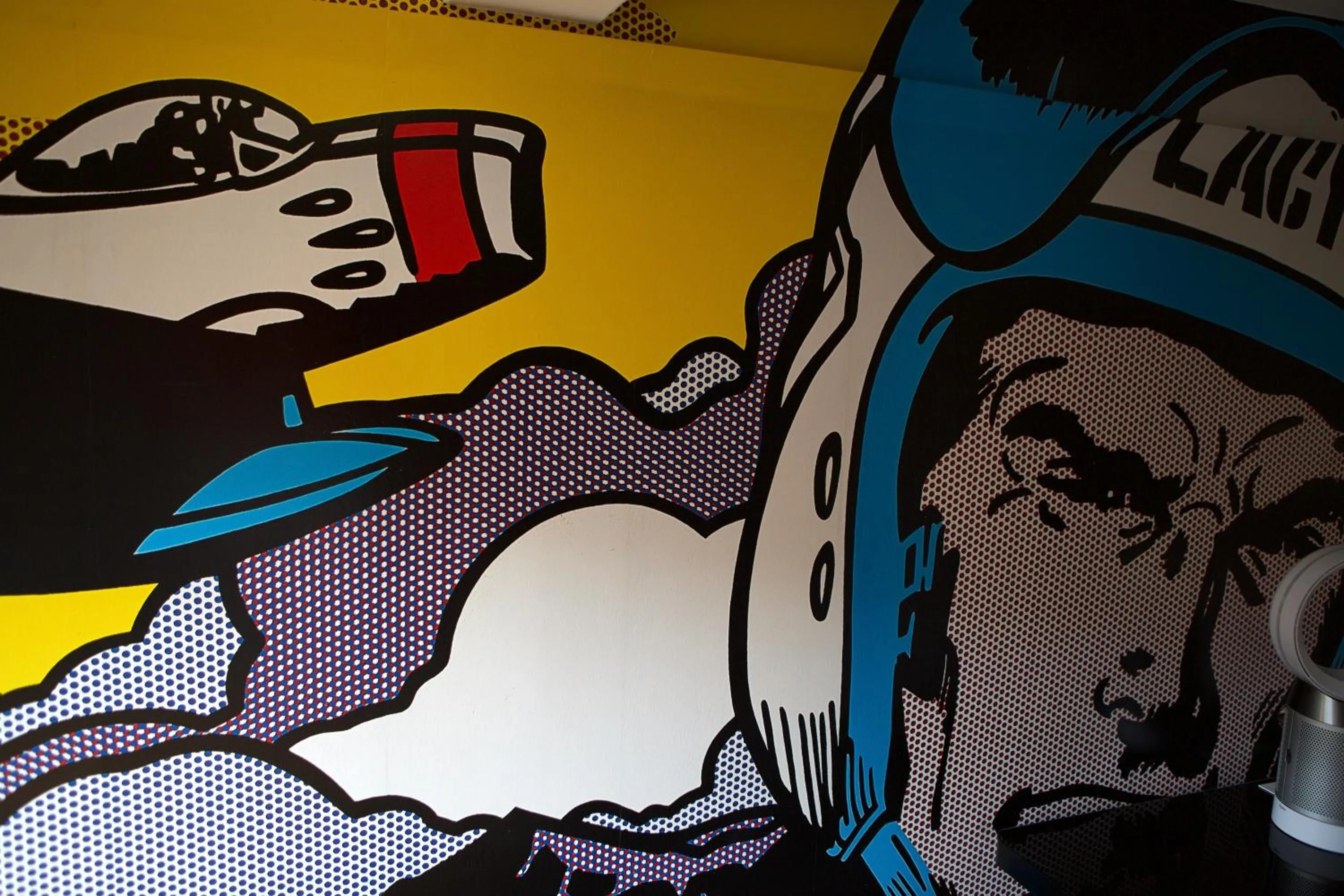 Decorative detail in CitySurfer44