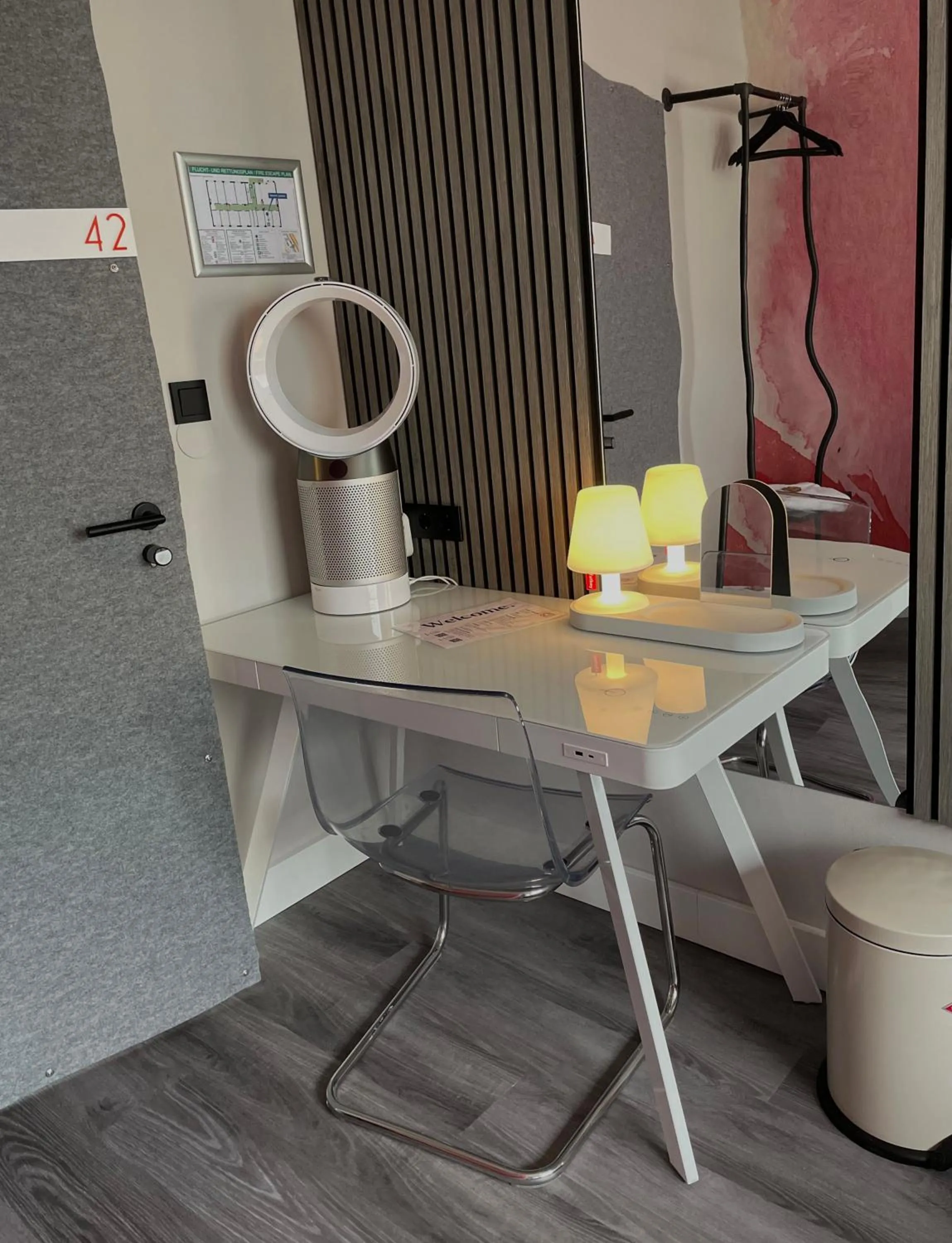 Decorative detail in CitySurfer44