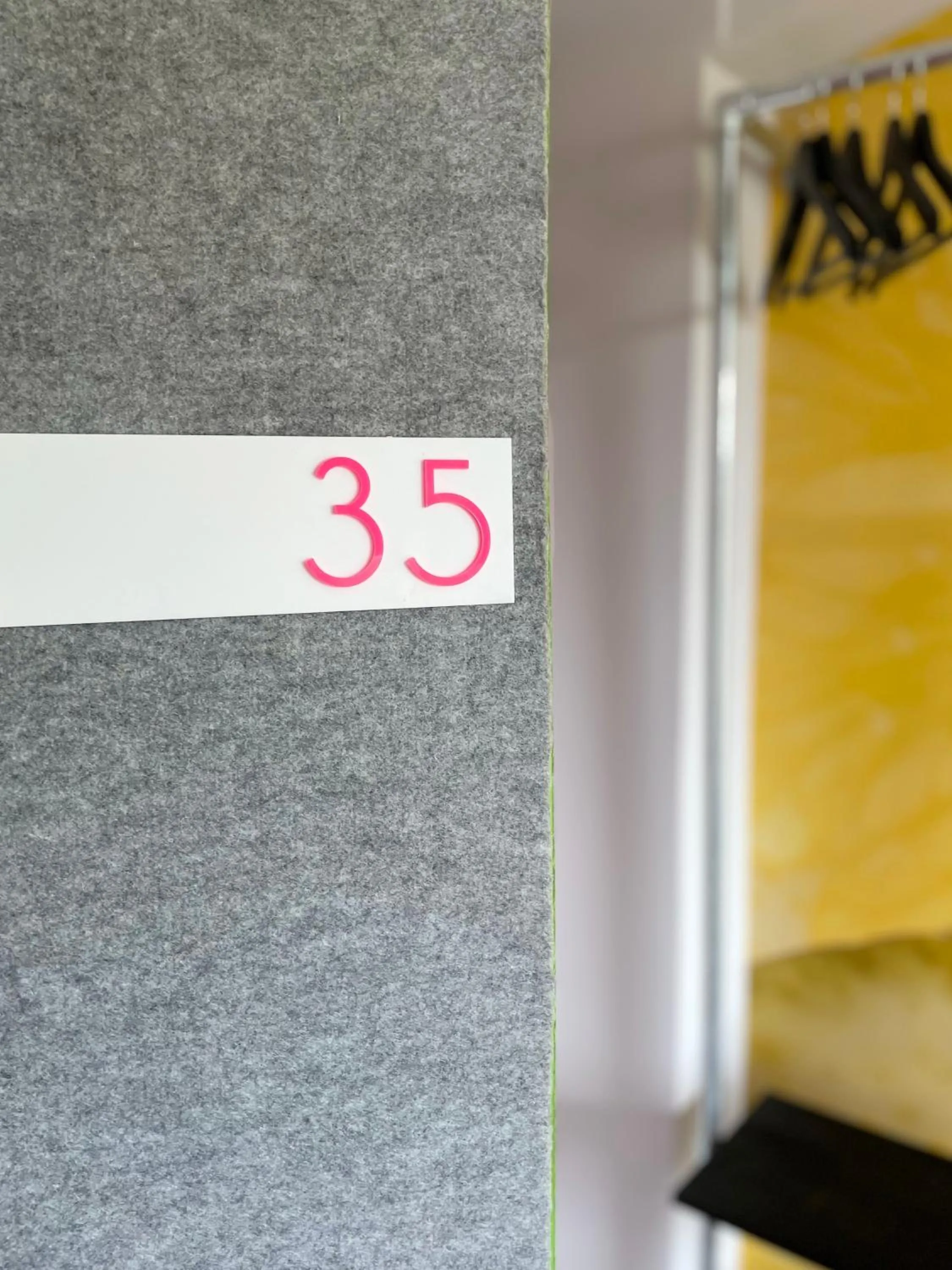 Text overlay in CitySurfer44