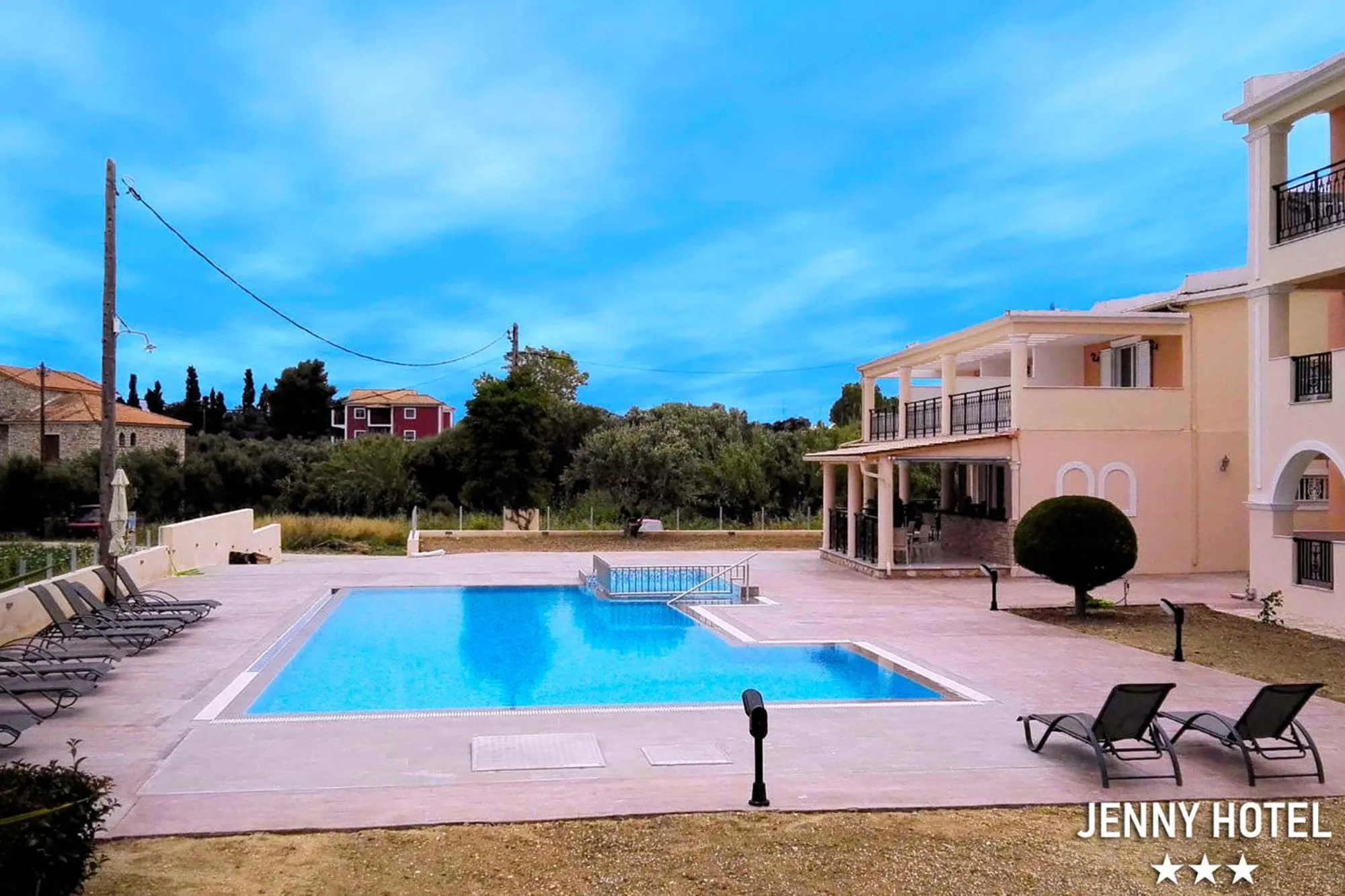 Swimming pool in Jenny Hotel