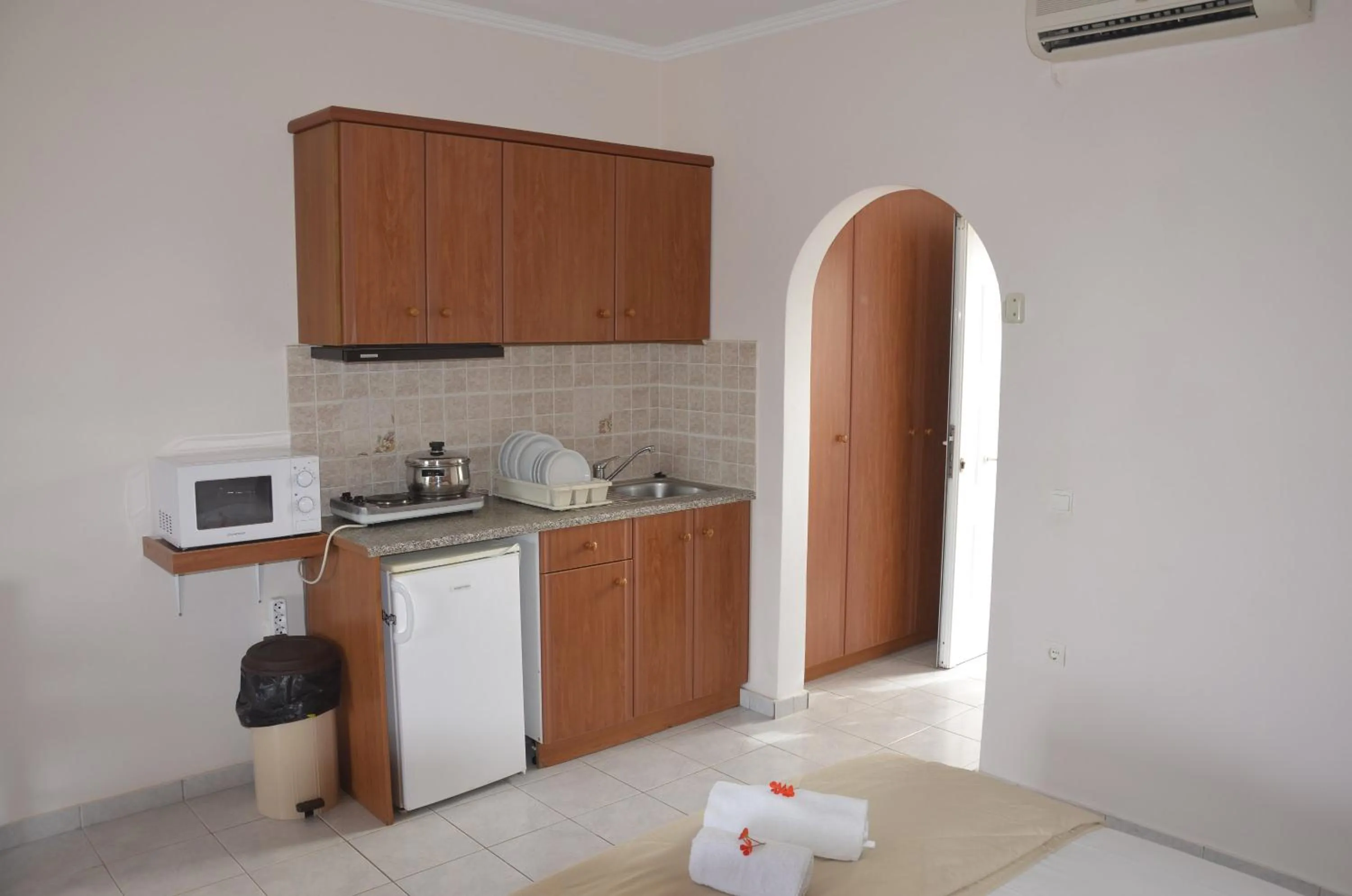 Kitchen or kitchenette in Jenny Hotel